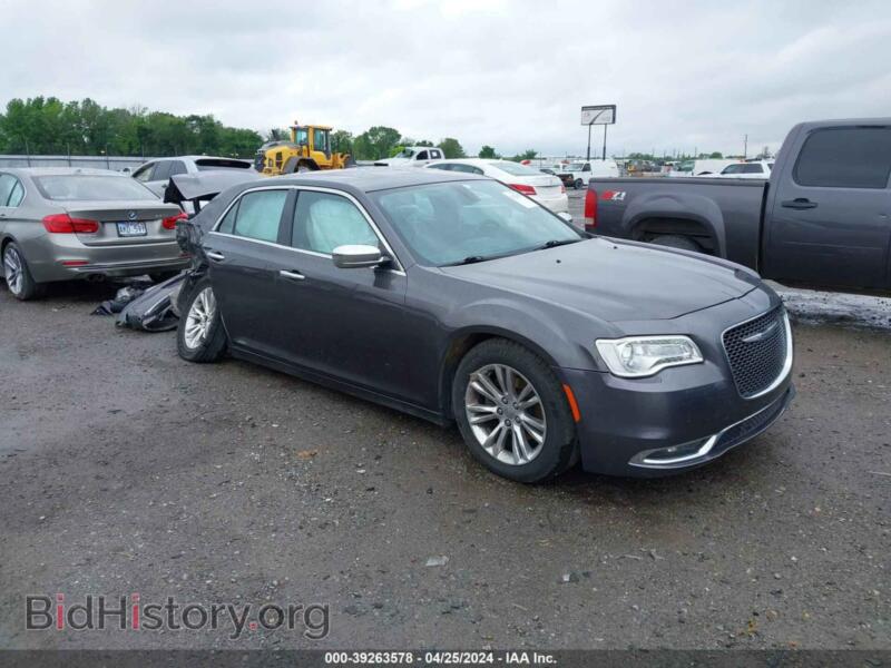 2016 Chrysler 300C (VIN 2C3CCAEG6GH190381) — фото 1 из 16, IAAI, повреждение: задняя часть