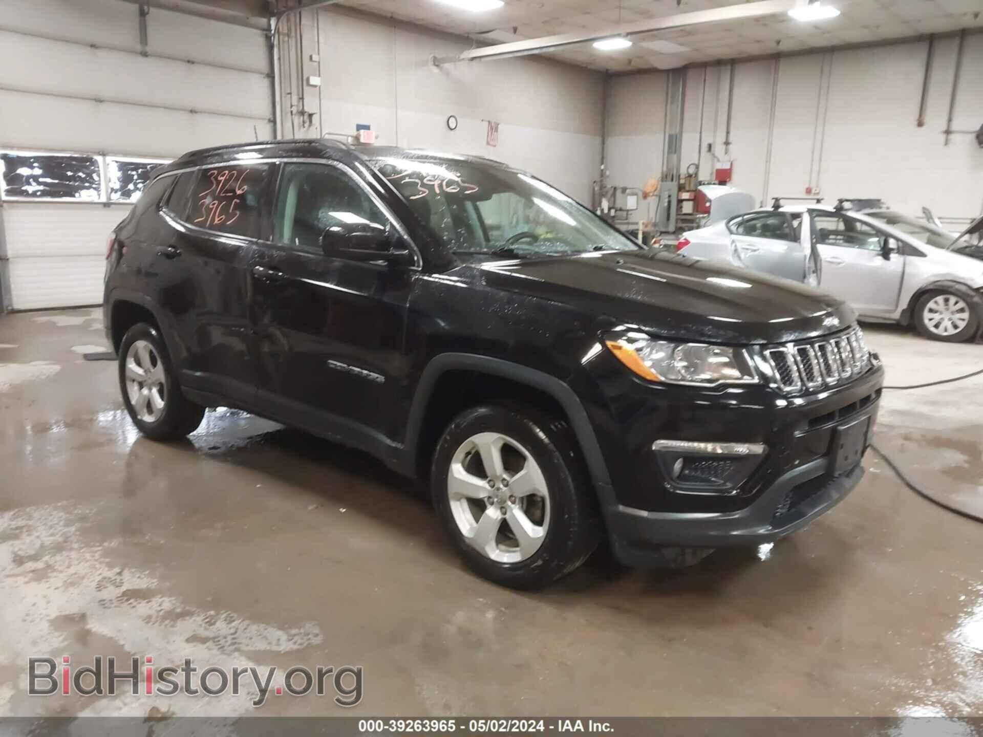 Фотография 3C4NJDBB5JT191749 - JEEP COMPASS 2018