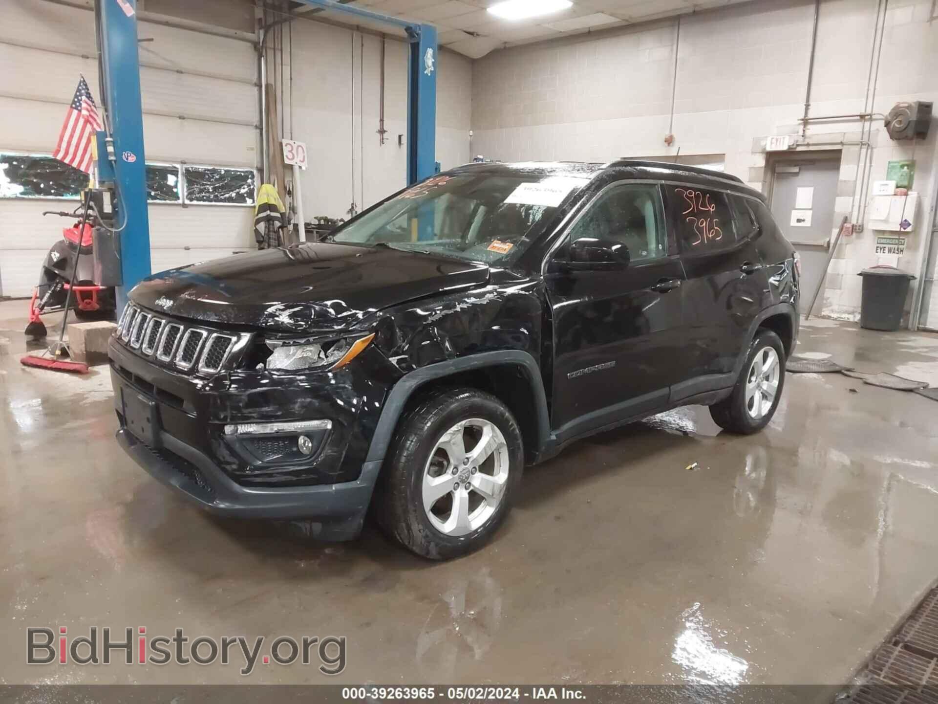 2018 JEEP COMPASS - VIN: 3C4NJDBB5JT191749 - Фото 2
