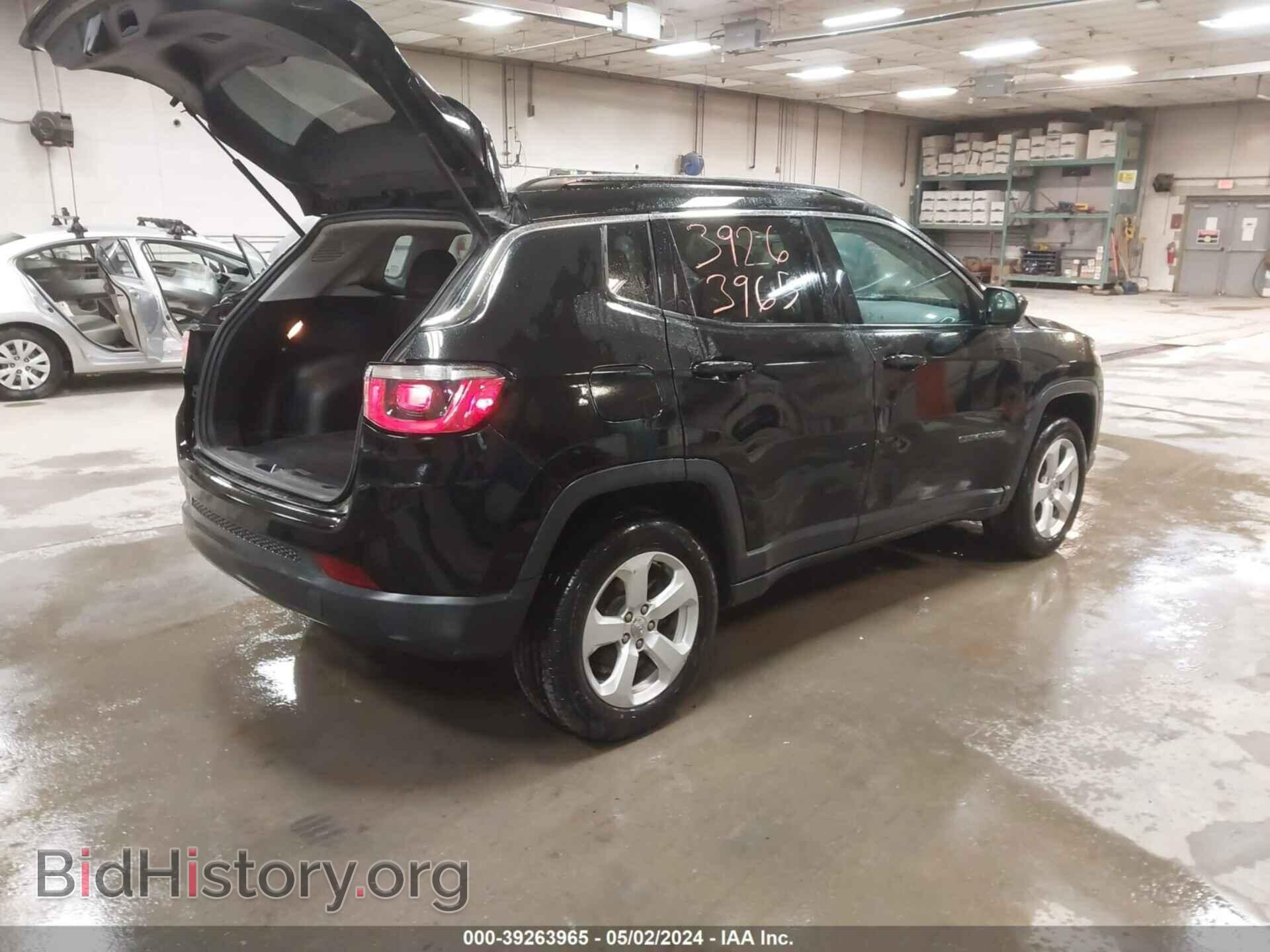 2018 JEEP COMPASS - VIN: 3C4NJDBB5JT191749 - Фото 4