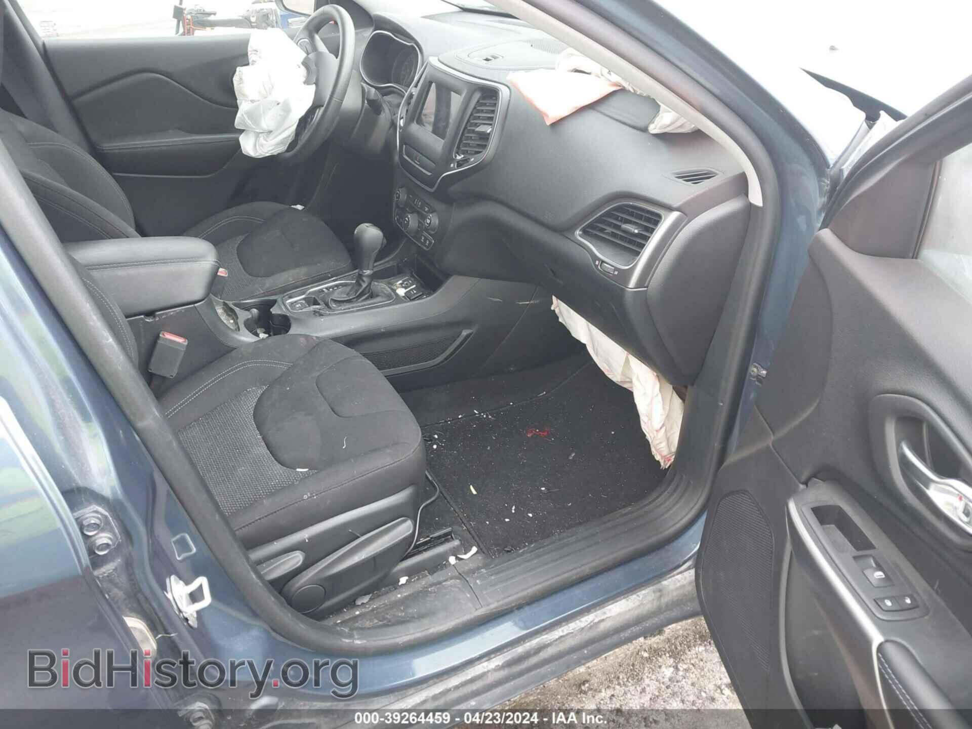2020 JEEP CHEROKEE - VIN: 1C4PJLCB6LD519576 - Фото 5