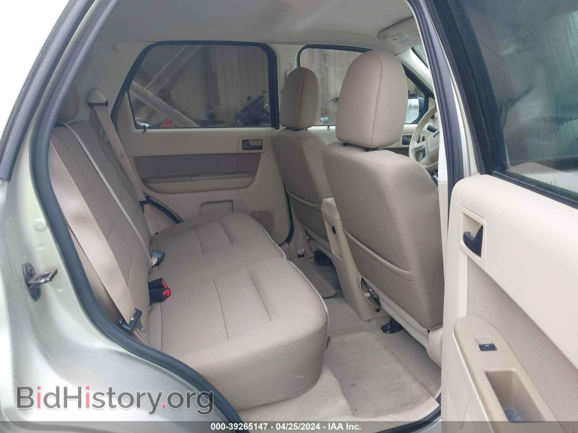 2010 FORD ESCAPE - VIN: 1FMCU0D73AKB06842 - Фото 8