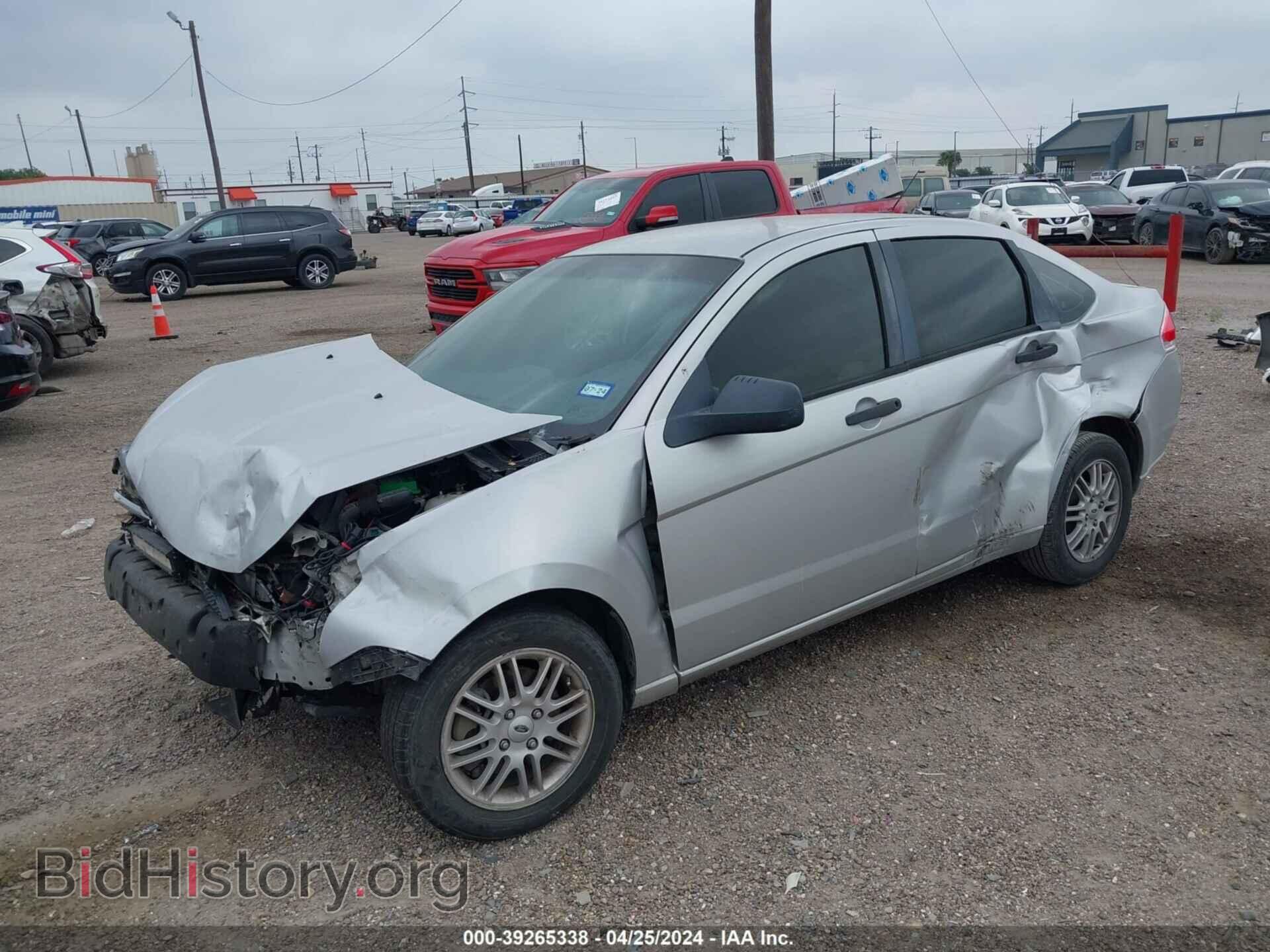 2009 FORD FOCUS - VIN: 1FAHP35N09W223188 - Фото 2