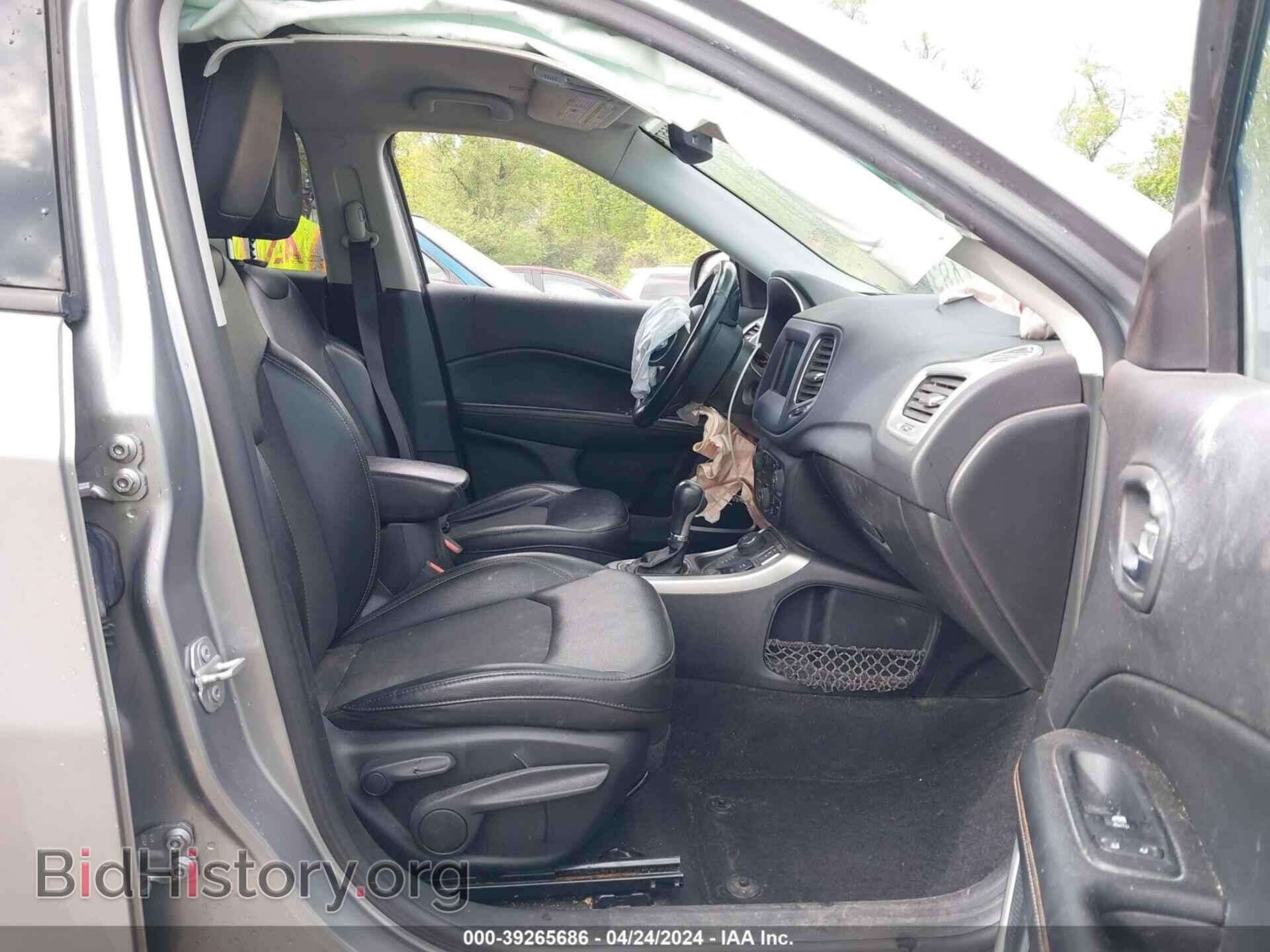 2019 JEEP COMPASS - VIN: 3C4NJDBB4KT767977 - Фото 5