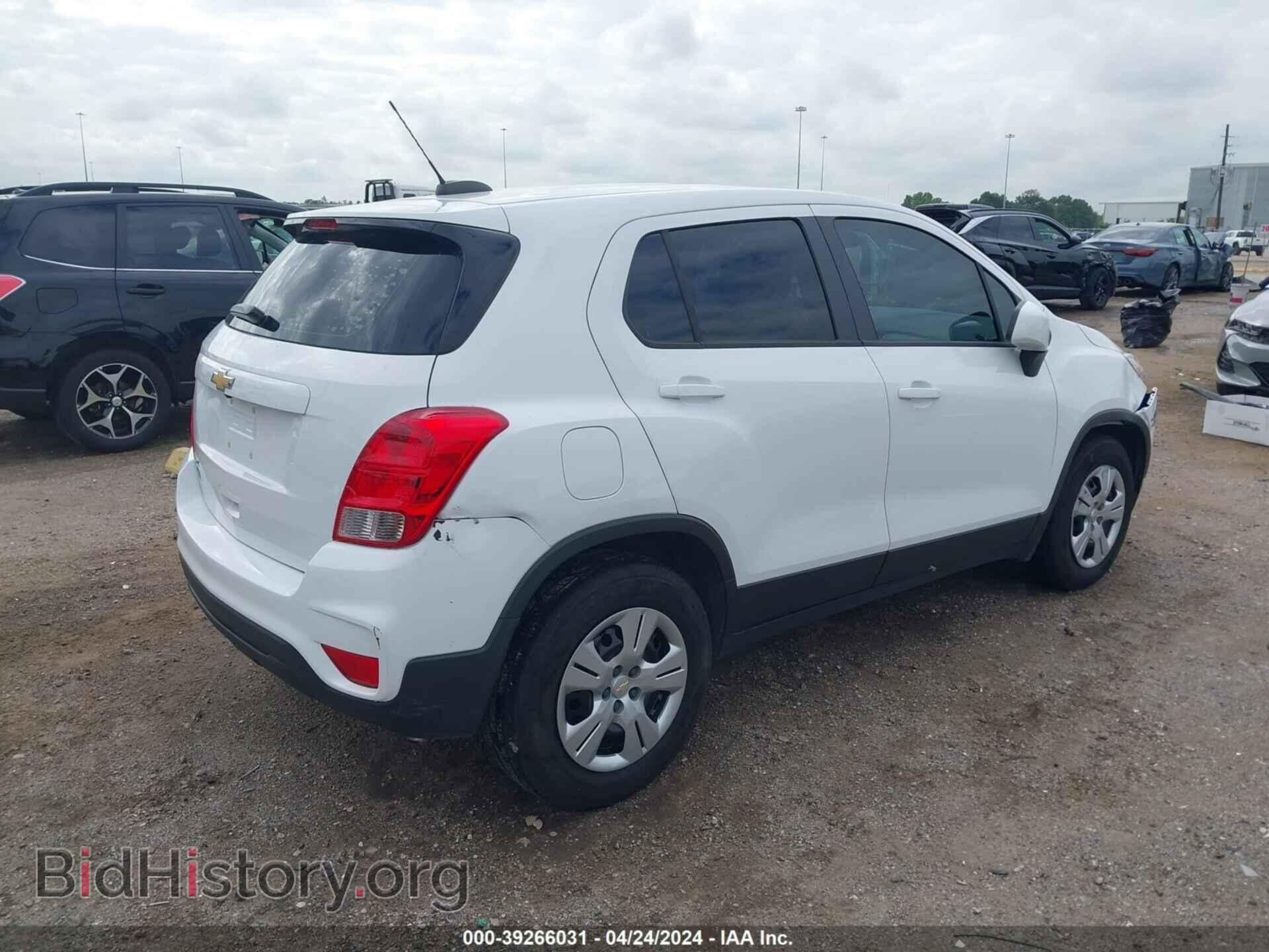 2019 CHEVROLET TRAX - VIN: 3GNCJKSB3KL156888 - Фото 4