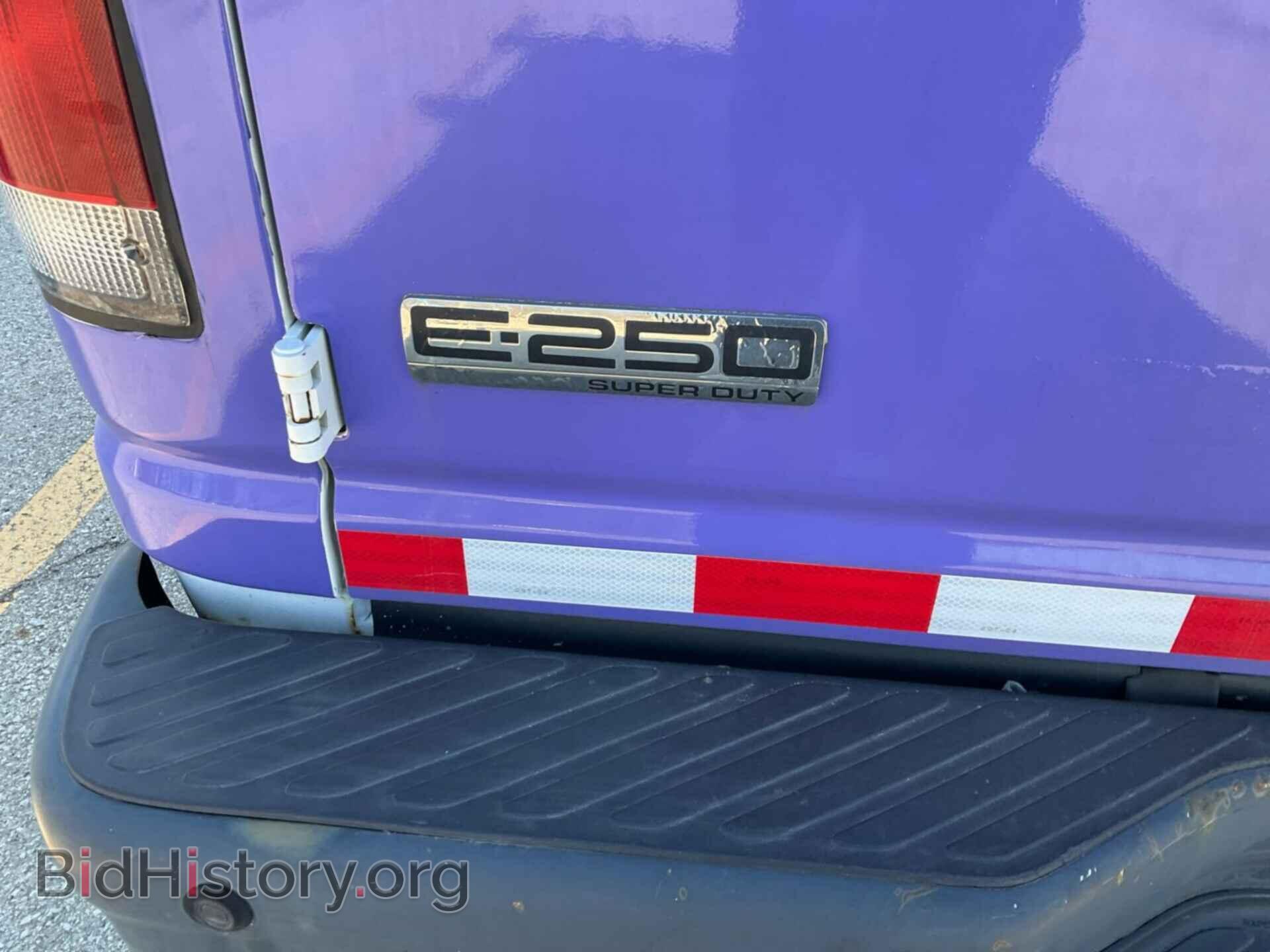 2011 FORD ECONOLINE - VIN: 1FTNE2EL4BDA18437 - Photo 30