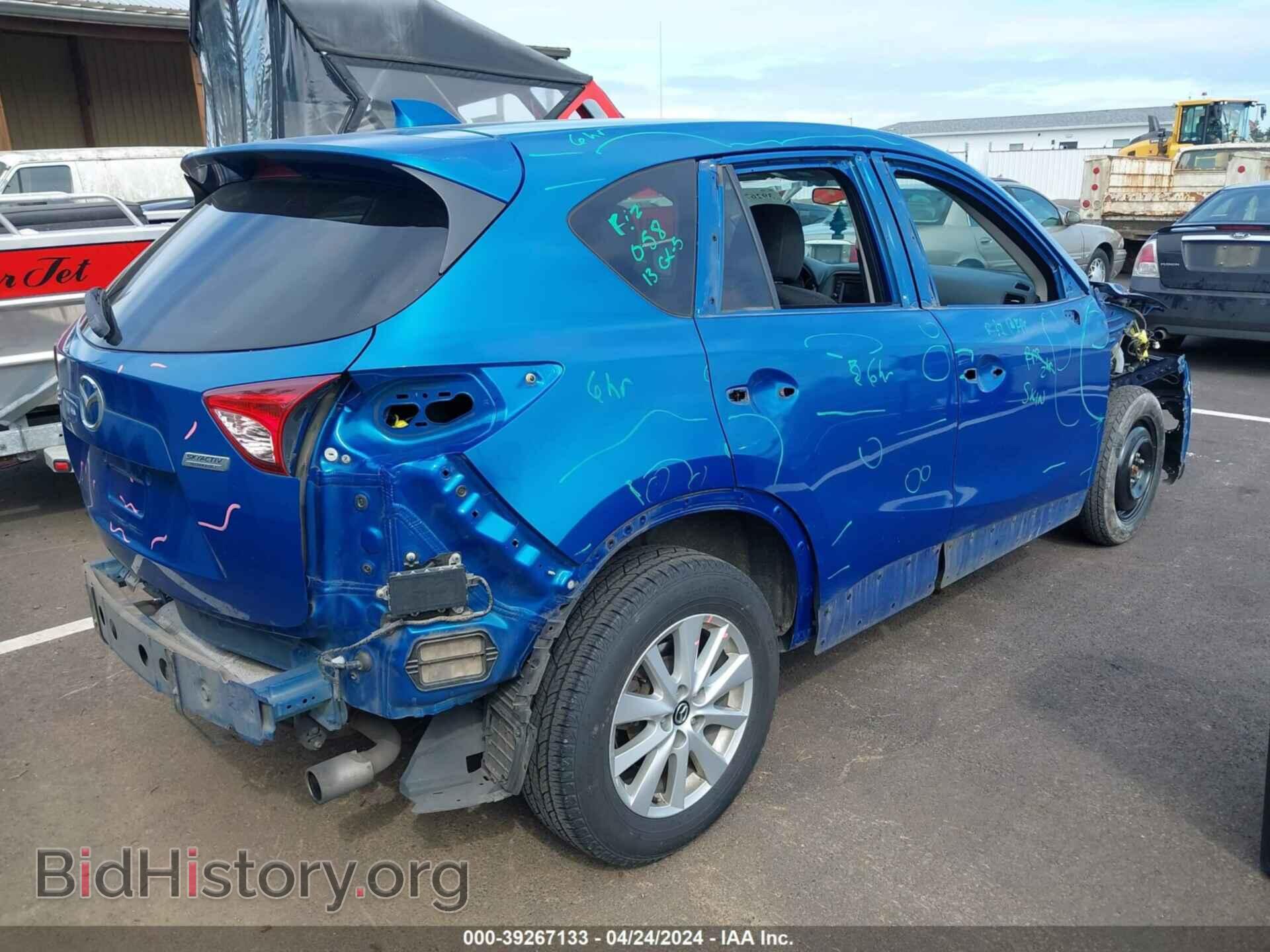 2013 MAZDA CX-5 - VIN: JM3KE2CE6D0137745 - Фото 4