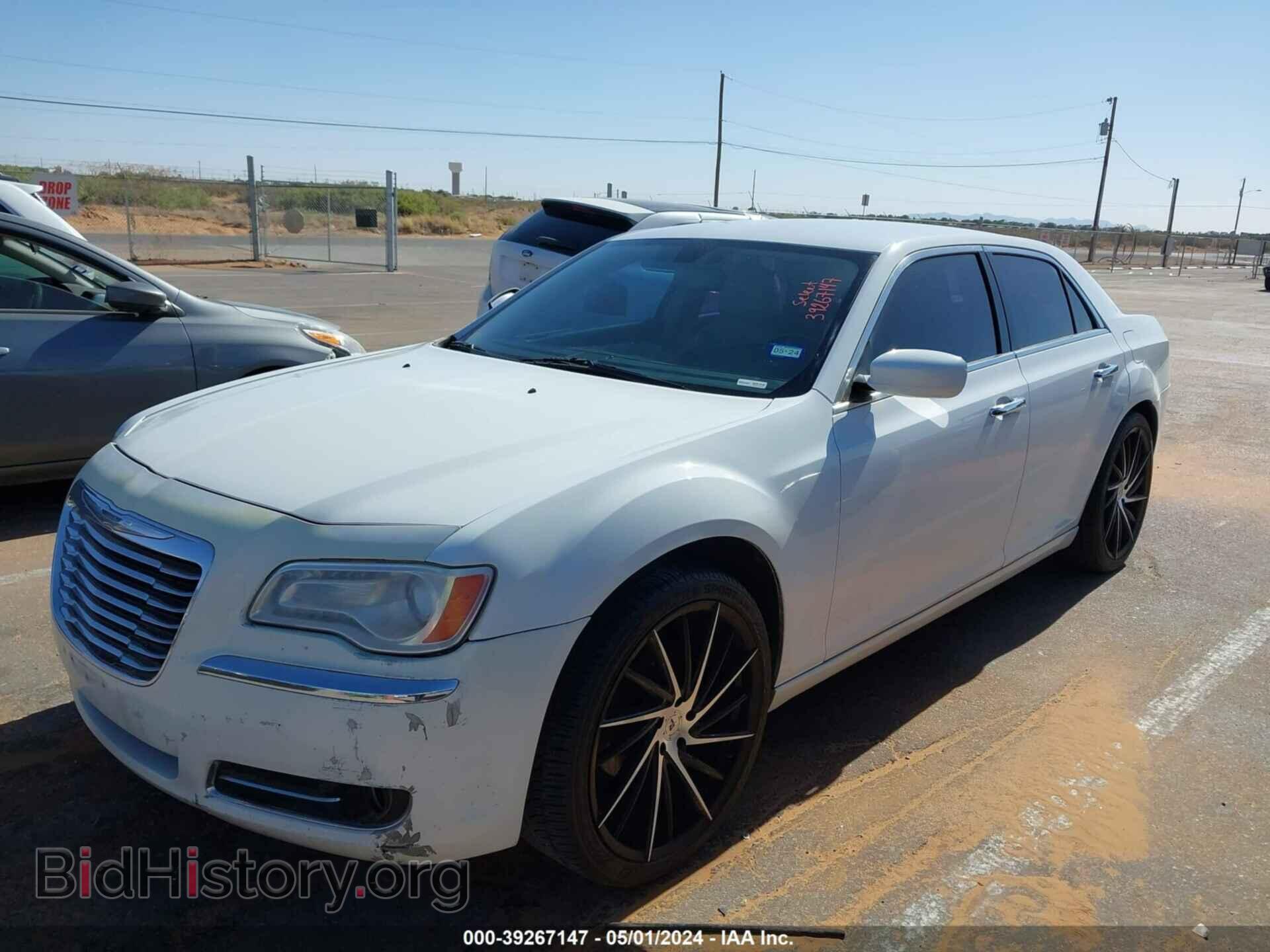 2013 CHRYSLER 300 - VIN: 2C3CCAAG2DH508496 - Фото 6