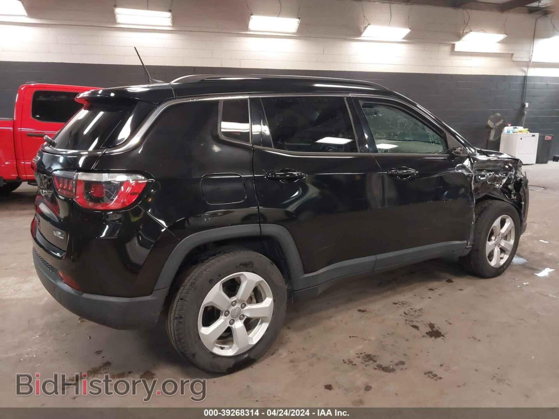 2018 JEEP COMPASS - VIN: 3C4NJDBB7JT282425 - Фото 4