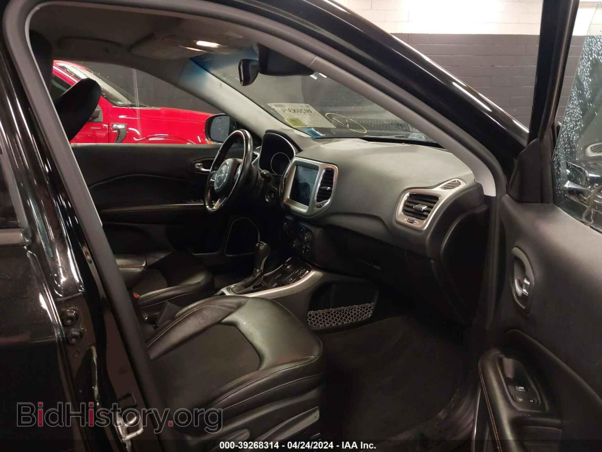 2018 JEEP COMPASS - VIN: 3C4NJDBB7JT282425 - Фото 5