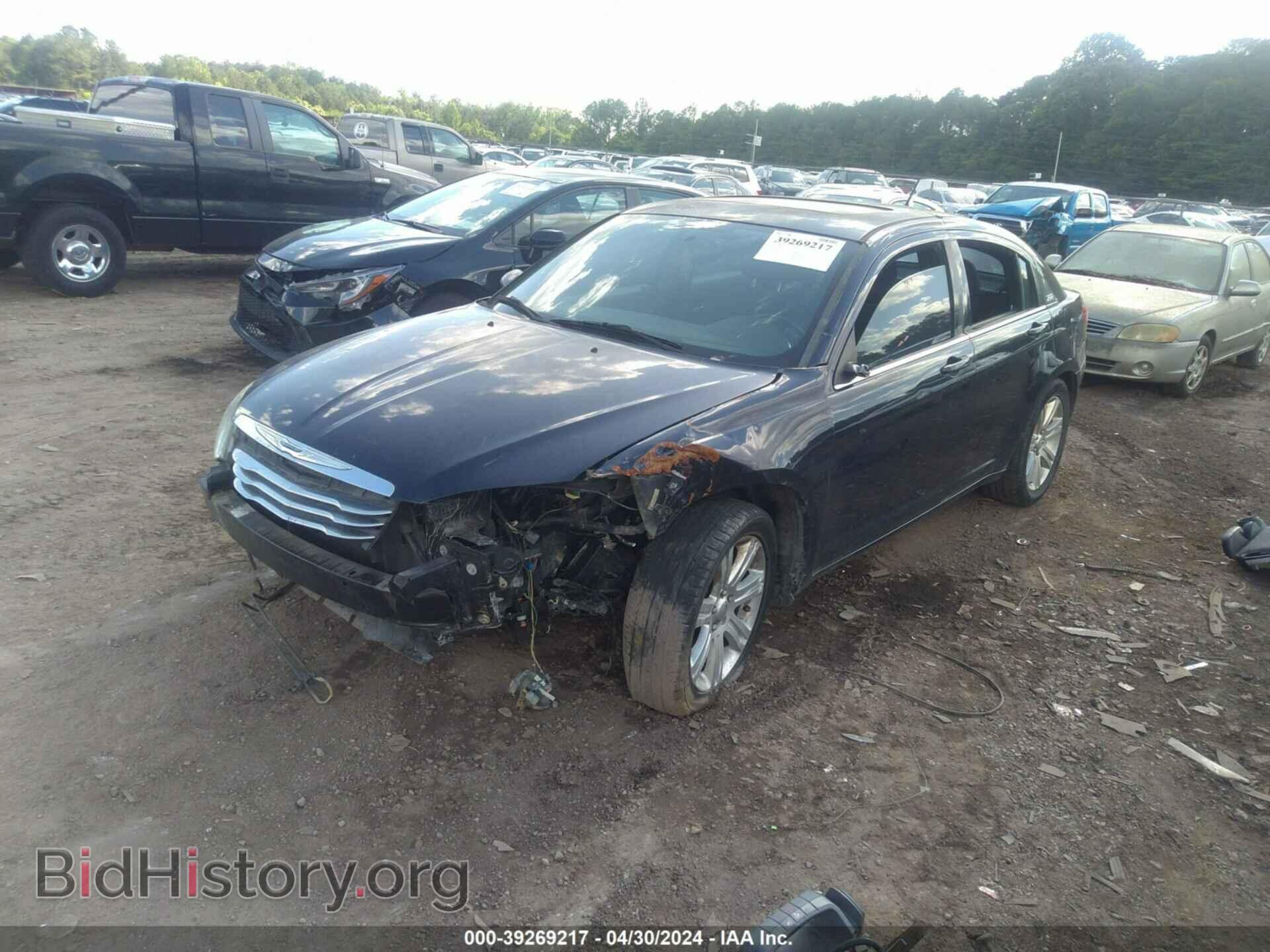 2012 CHRYSLER 200 - VIN: 1C3CCBBB9CN241601 - Photo 2
