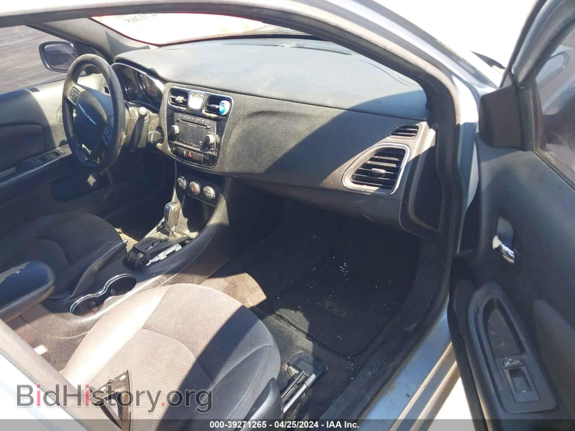2013 CHRYSLER 200 - VIN: 1C3CCBAB8DN698113 - Фото 5