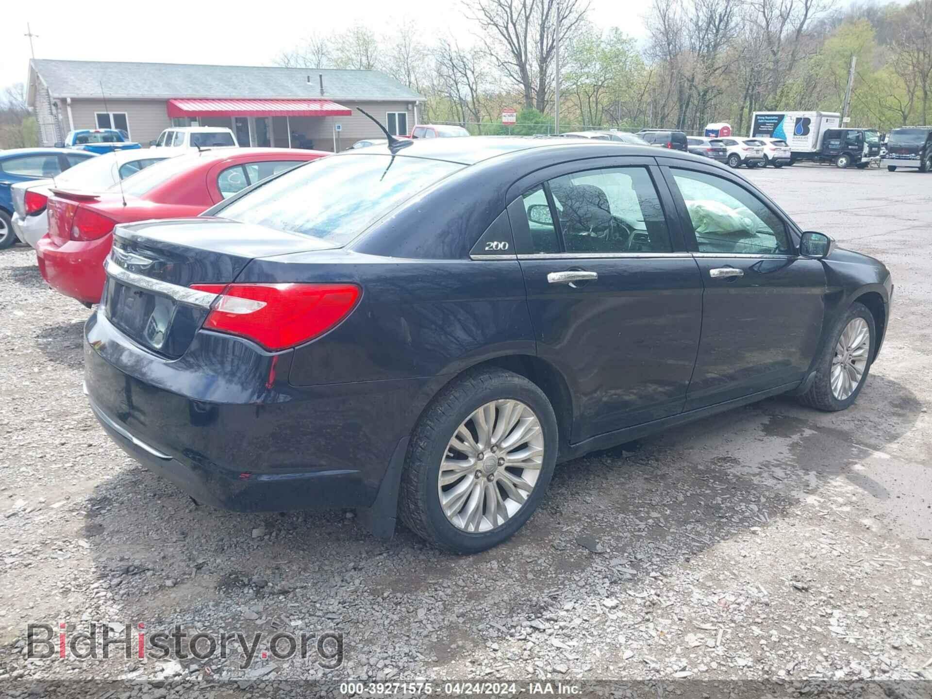 2012 CHRYSLER 200 - VIN: 1C3CCBCB2CN106894 - Photo 4