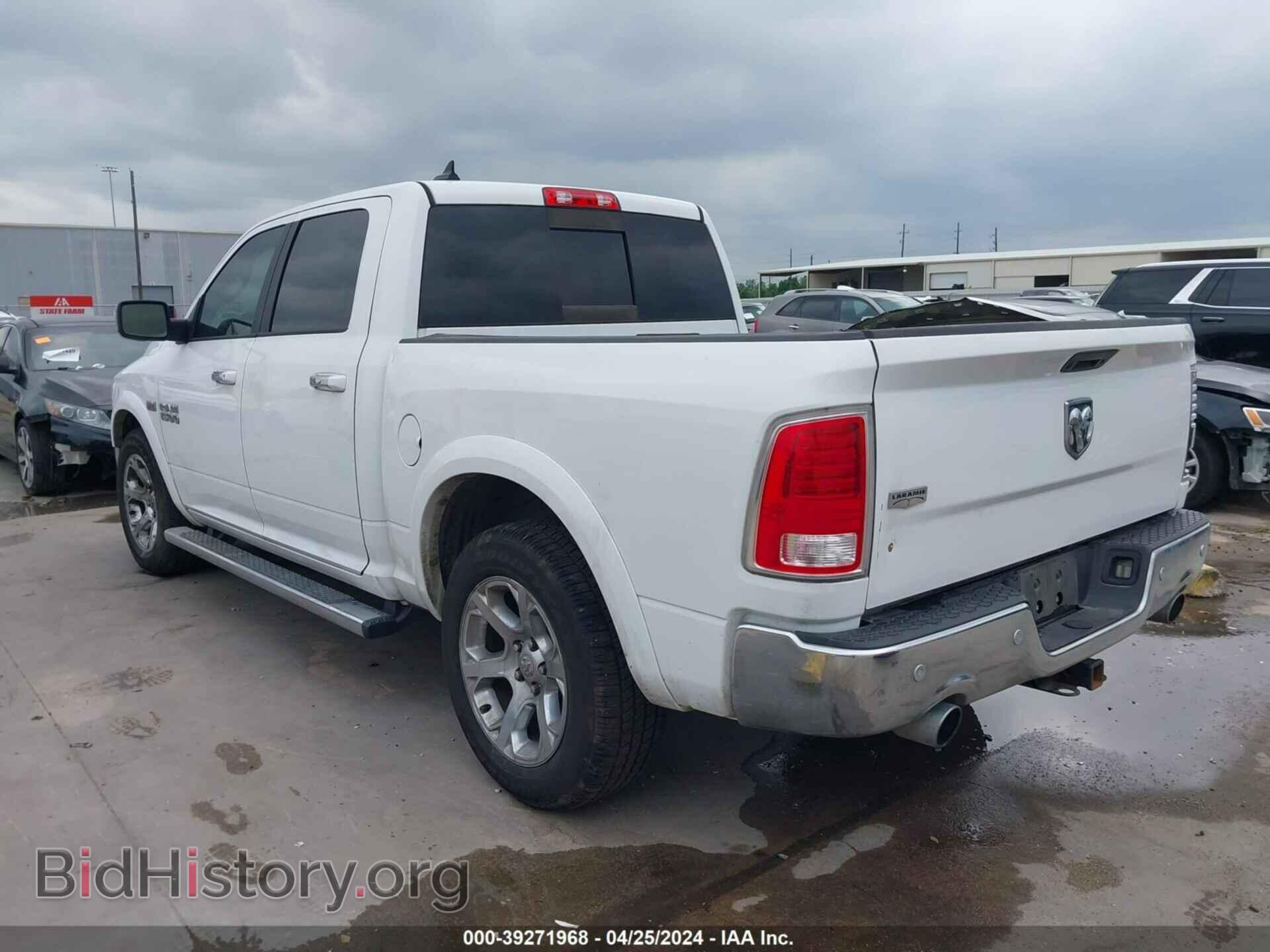 2017 RAM 1500 - VIN: 1C6RR6NT0HS775845 - Фото 3