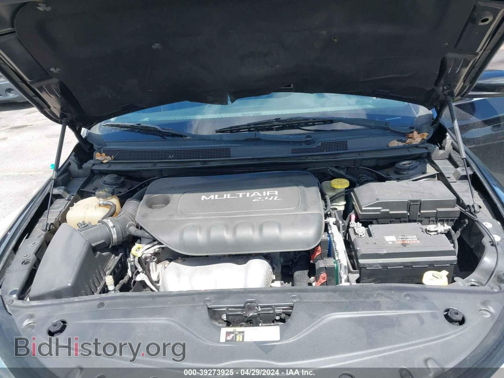 2015 CHRYSLER 200 - VIN: 1C3CCCAB1FN580171 - Фото 10