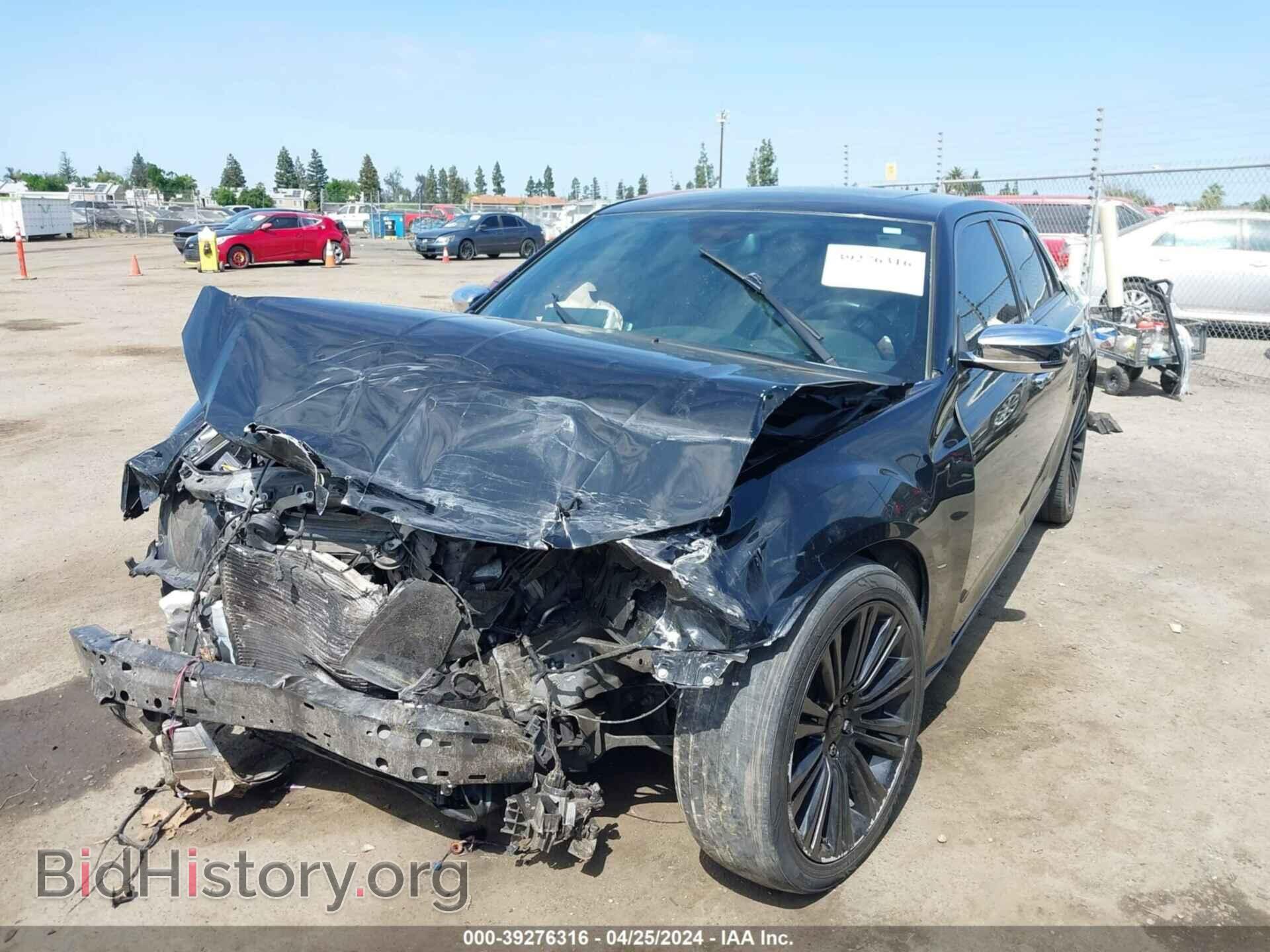 2014 CHRYSLER 300C - VIN: 2C3CCAET3EH336911 - Photo 2