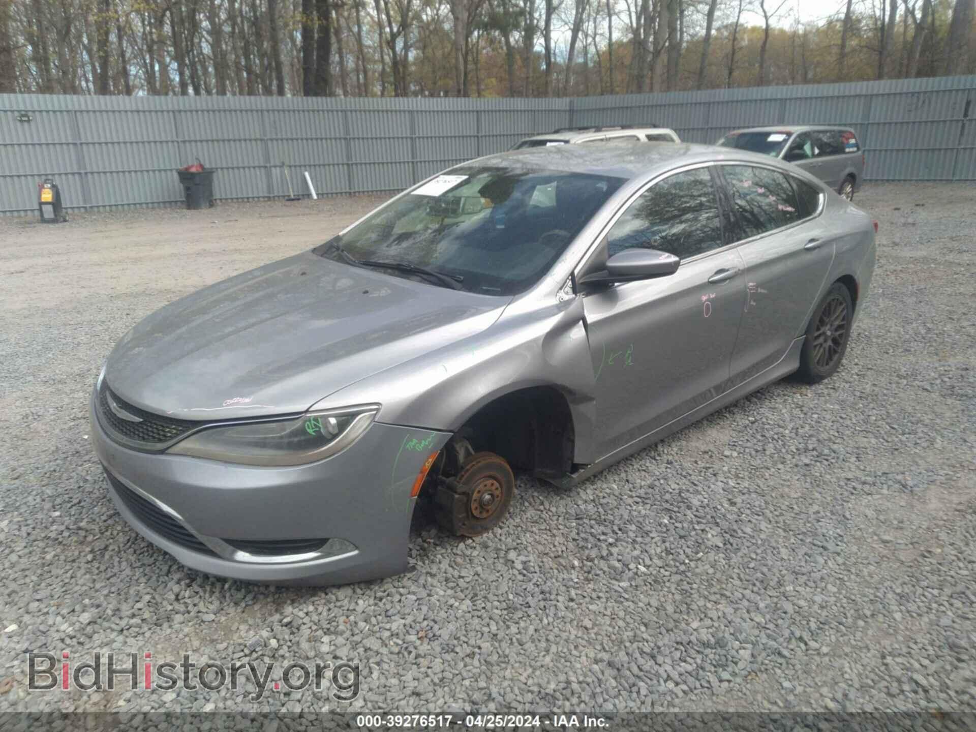 2015 CHRYSLER 200 - VIN: 1C3CCCAB7FN680582 - Фото 2