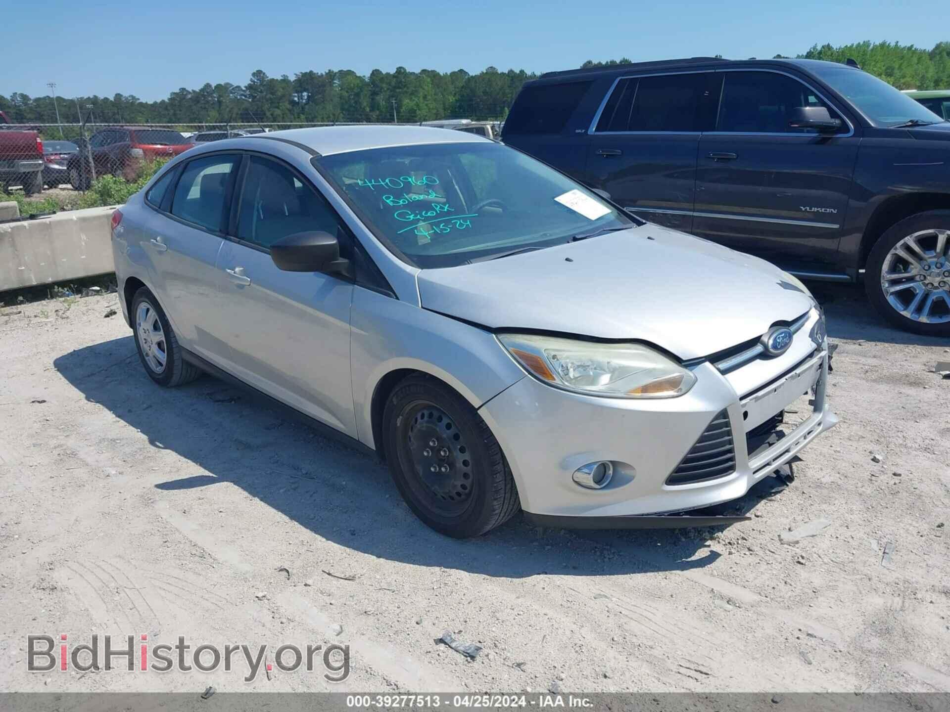 Photo 1FAHP3F25CL295758 - FORD FOCUS 2012