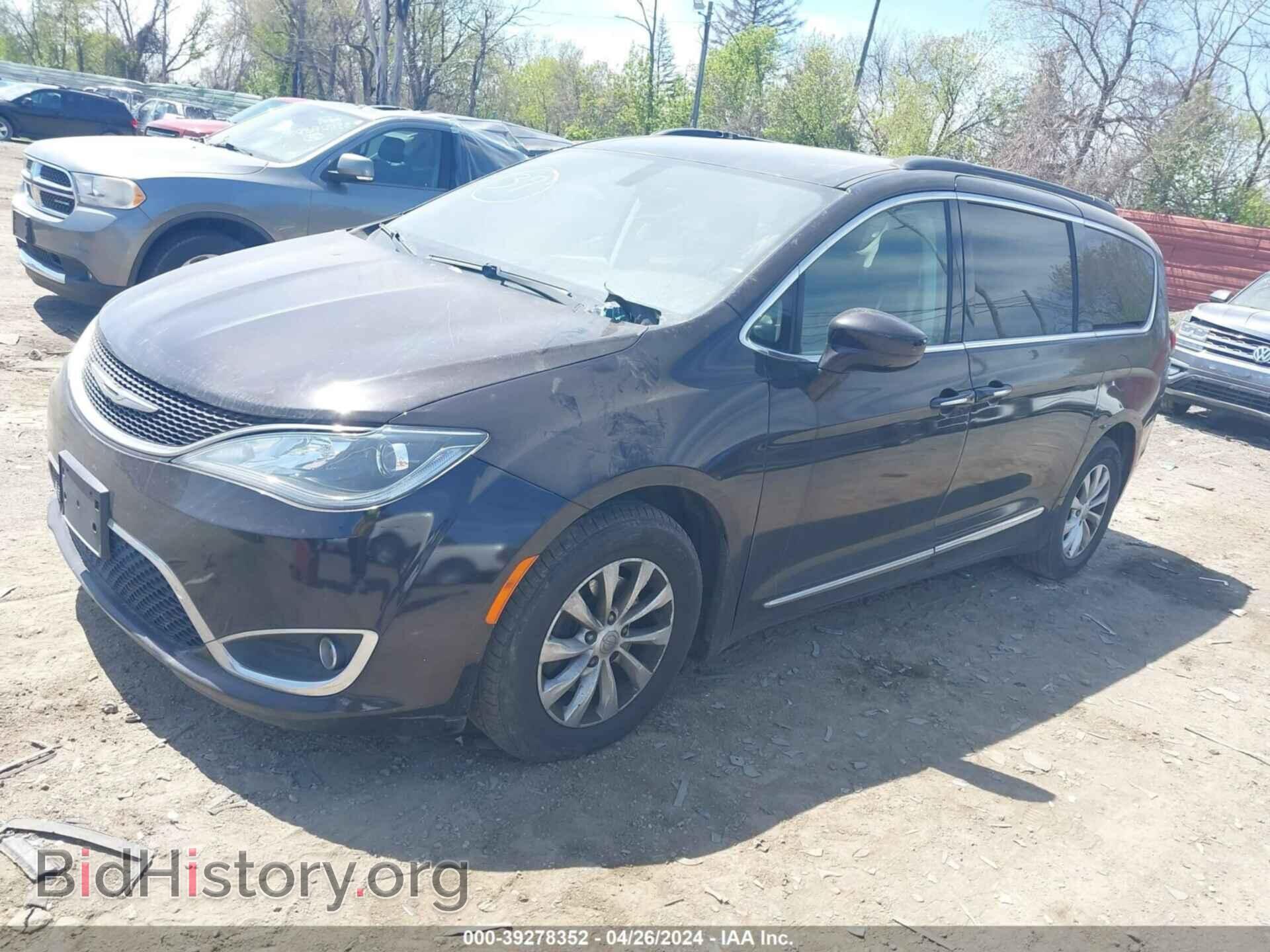 2017 CHRYSLER PACIFICA - VIN: 2C4RC1BG9HR730330 - Photo 2
