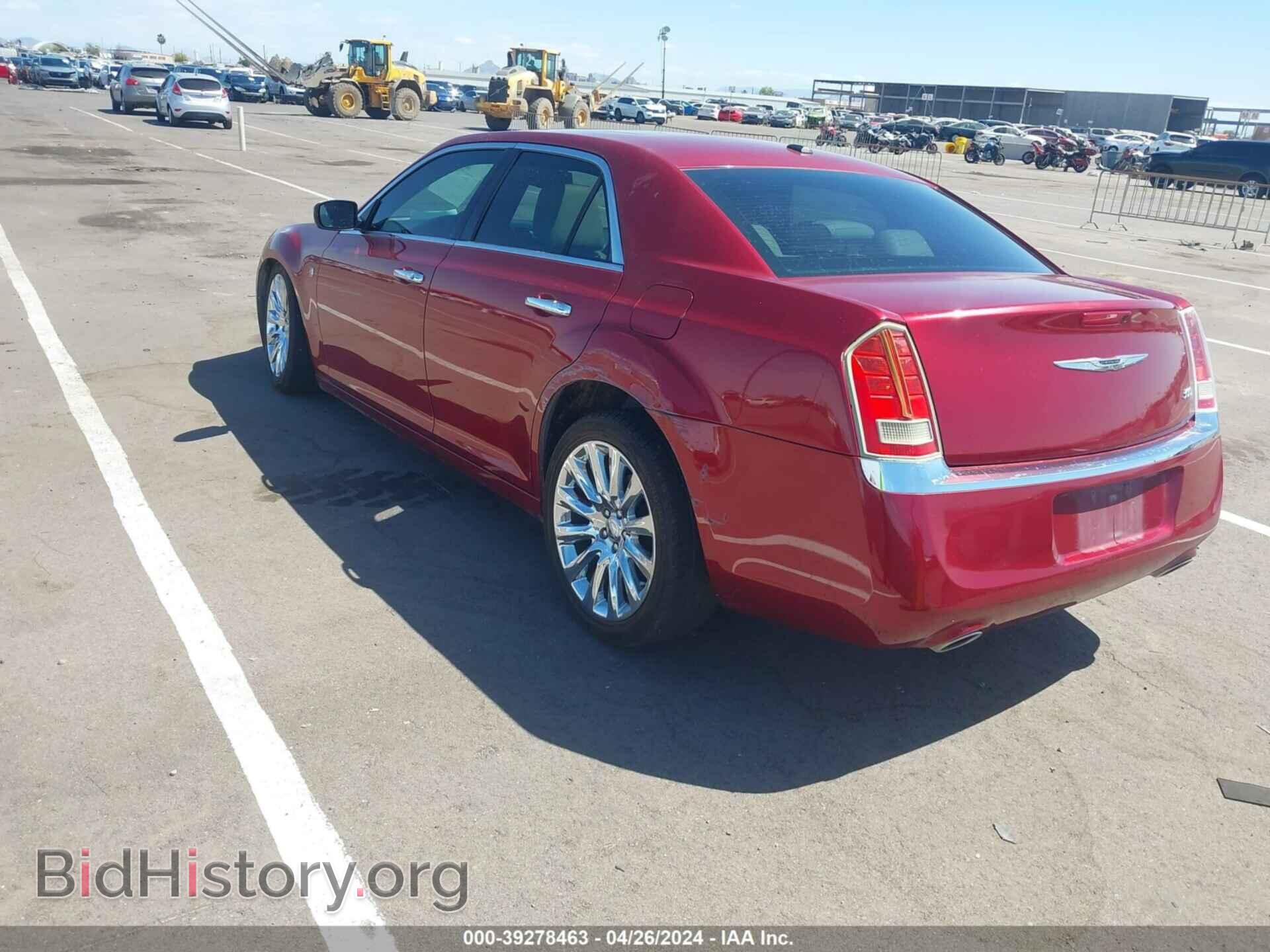 2013 CHRYSLER 300 - VIN: 2C3CCAAG5DH739943 - Фото 3