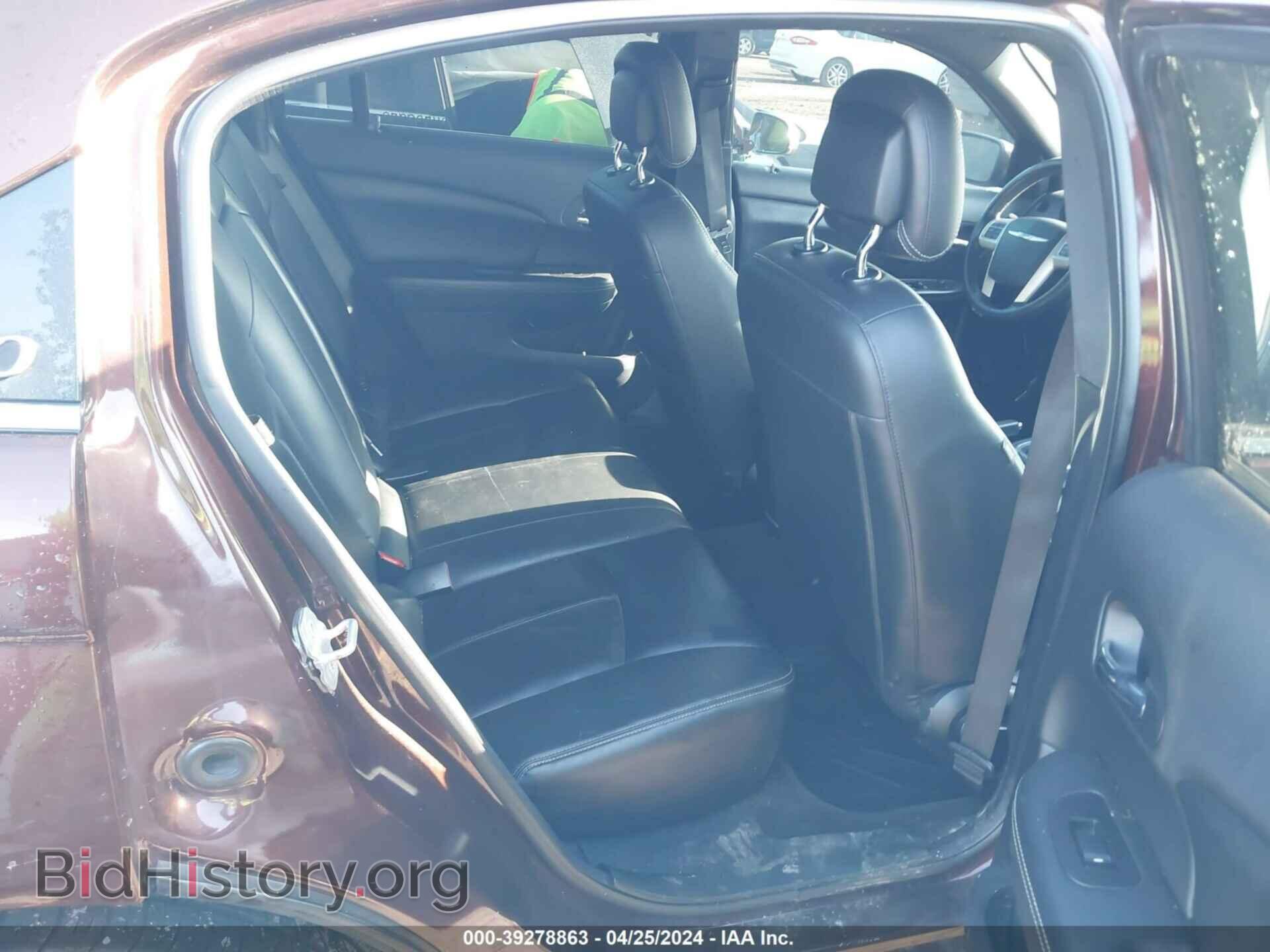 2012 CHRYSLER 200 - VIN: 1C3CCBCB3CN169714 - Фото 8