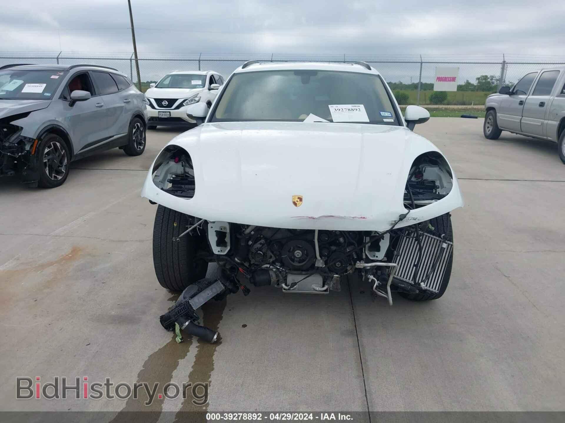 2016 PORSCHE MACAN - VIN: WP1AB2A52GLB41311 - Photo 12