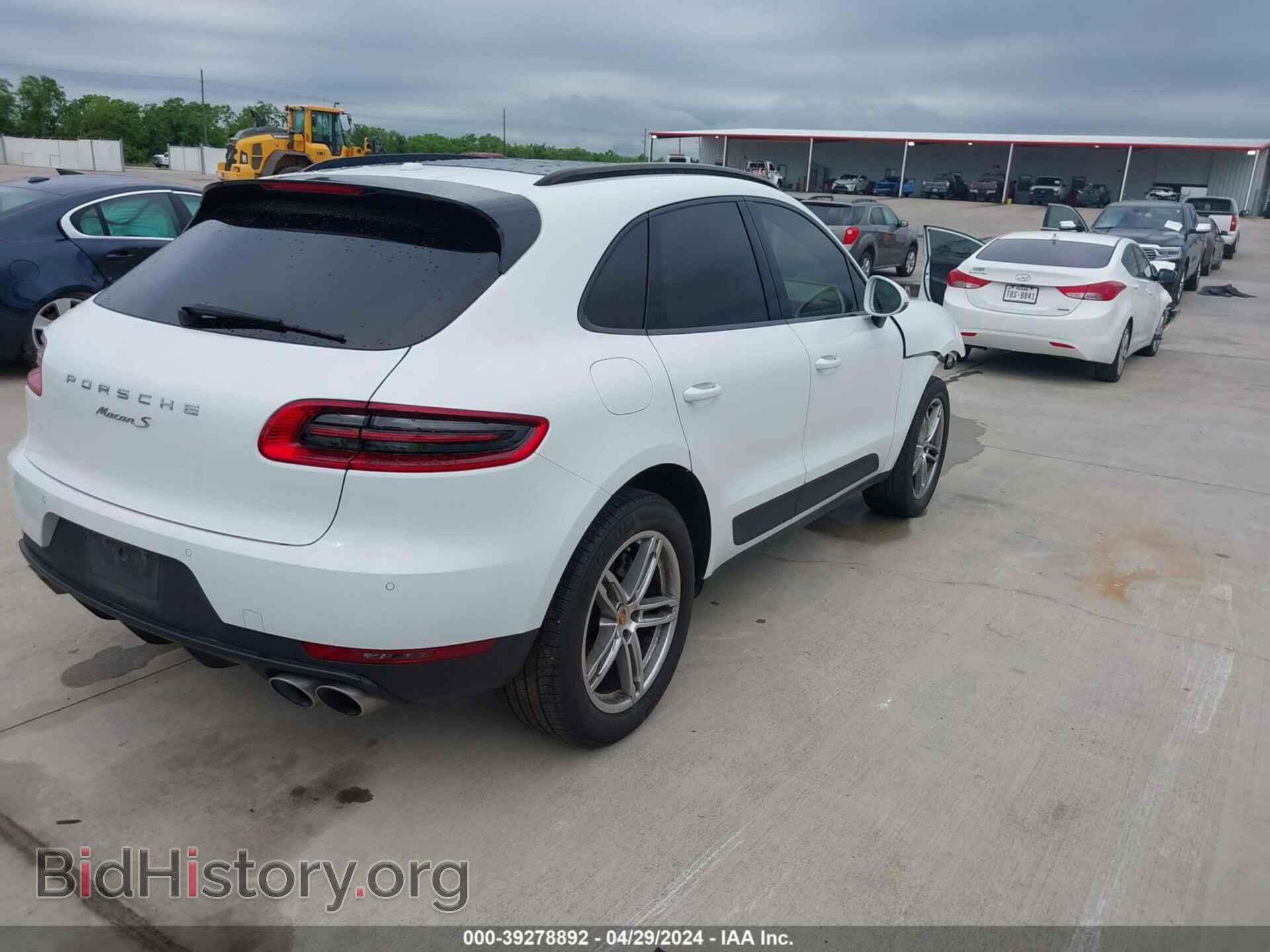 2016 PORSCHE MACAN - VIN: WP1AB2A52GLB41311 - Photo 4