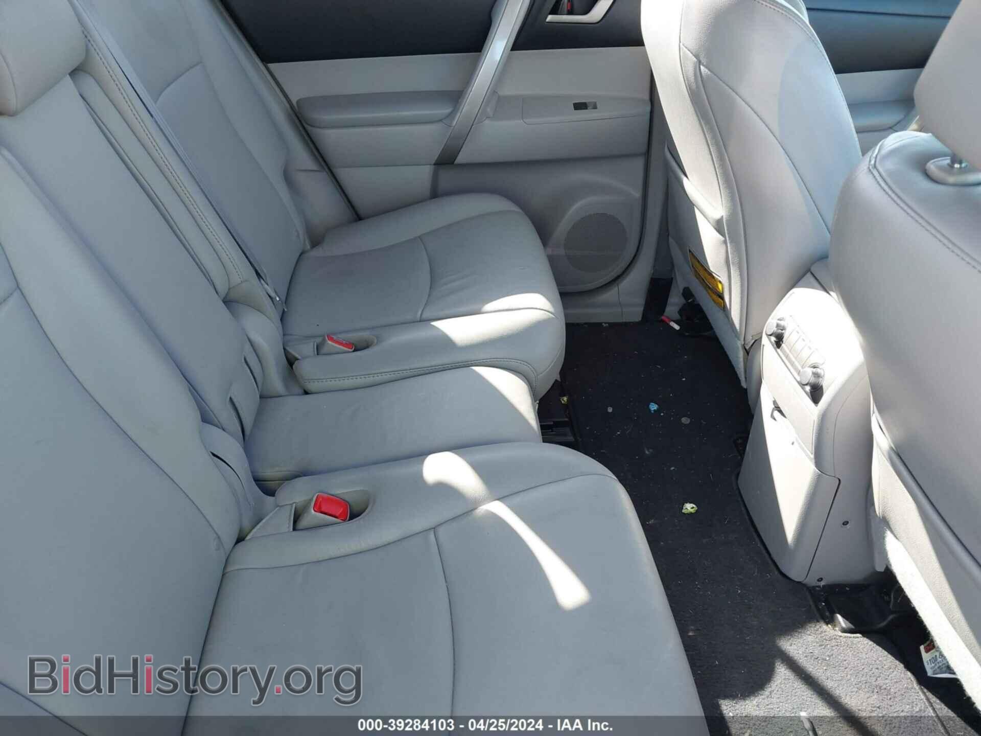 2012 TOYOTA HIGHLANDER - VIN: 5TDBK3EH4CS093674 - Фото 8