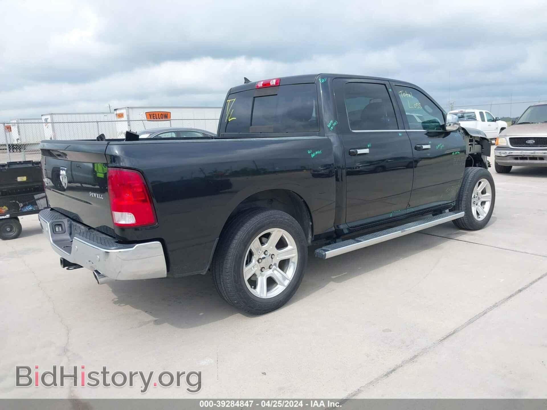 2018 RAM 1500 - VIN: 1C6RR6LT2JS206018 - Фото 4
