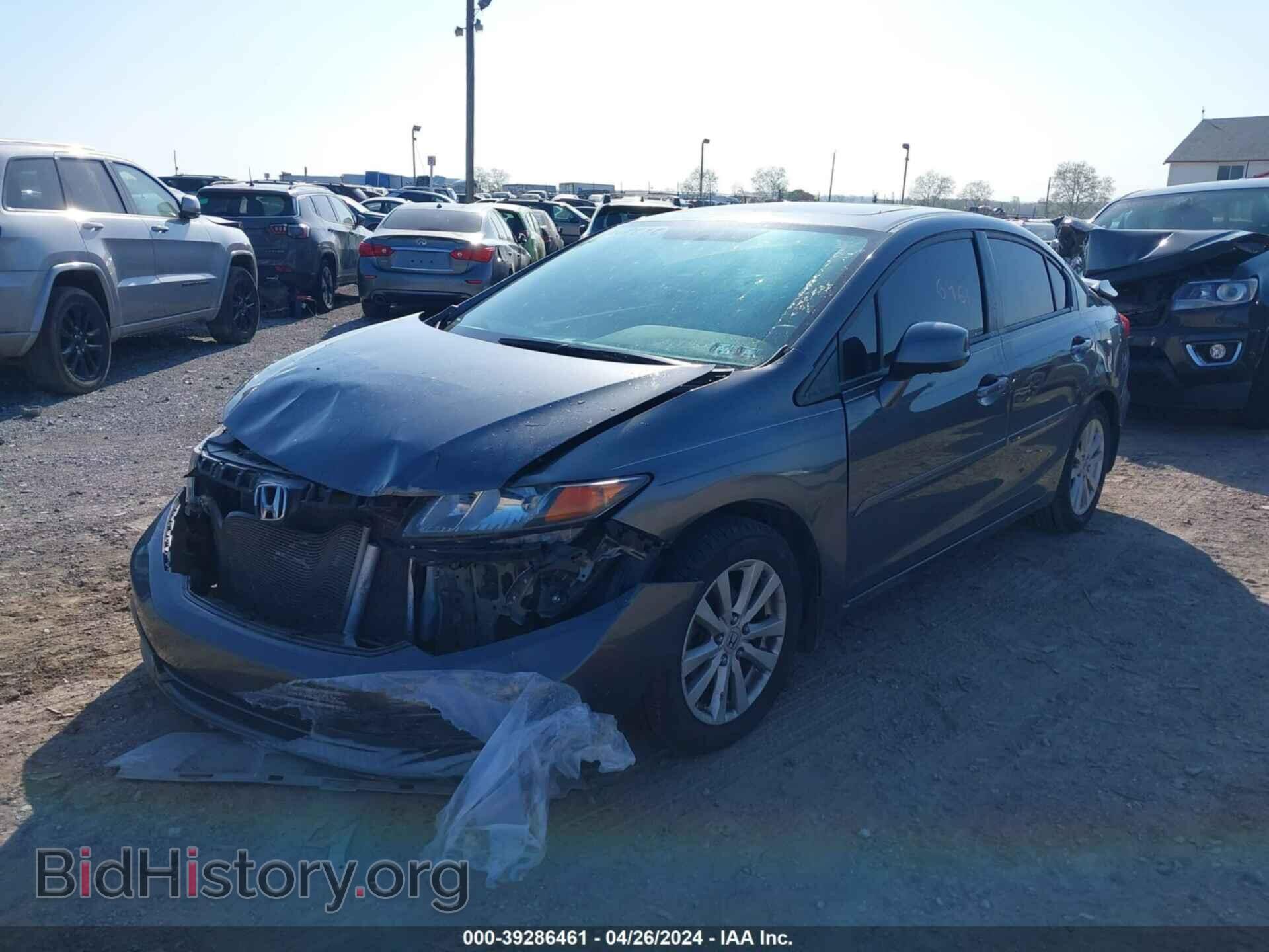 2012 HONDA CIVIC - VIN: 2HGFB2F81CH313654 - Фото 2
