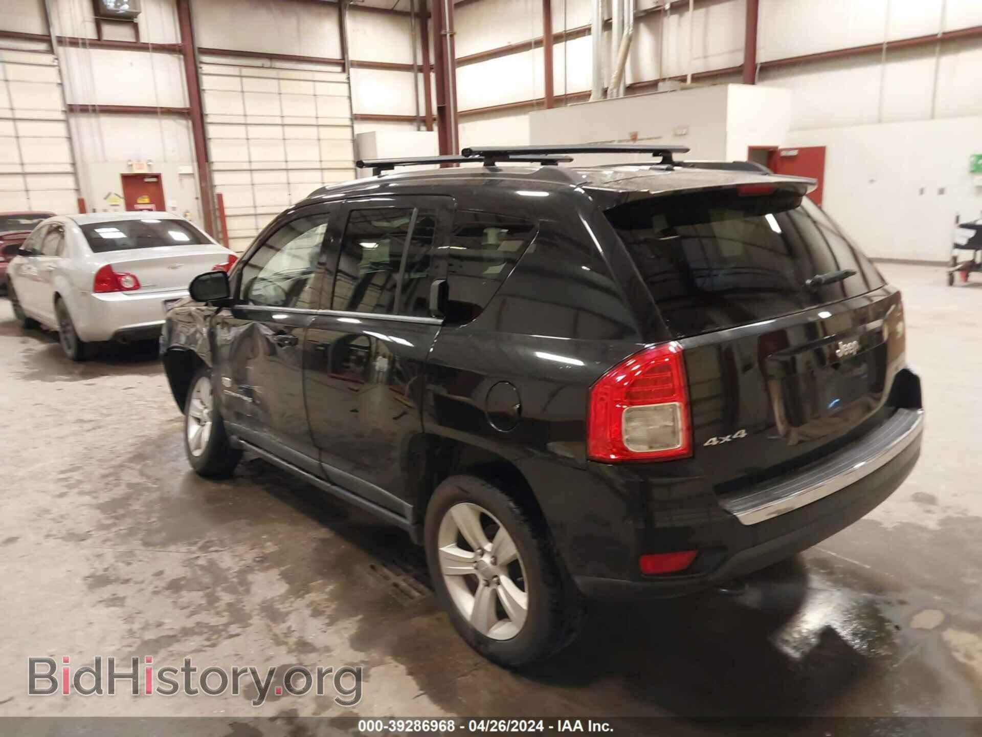2011 JEEP COMPASS - VIN: 1J4NF5FB6BD182111 - Photo 3