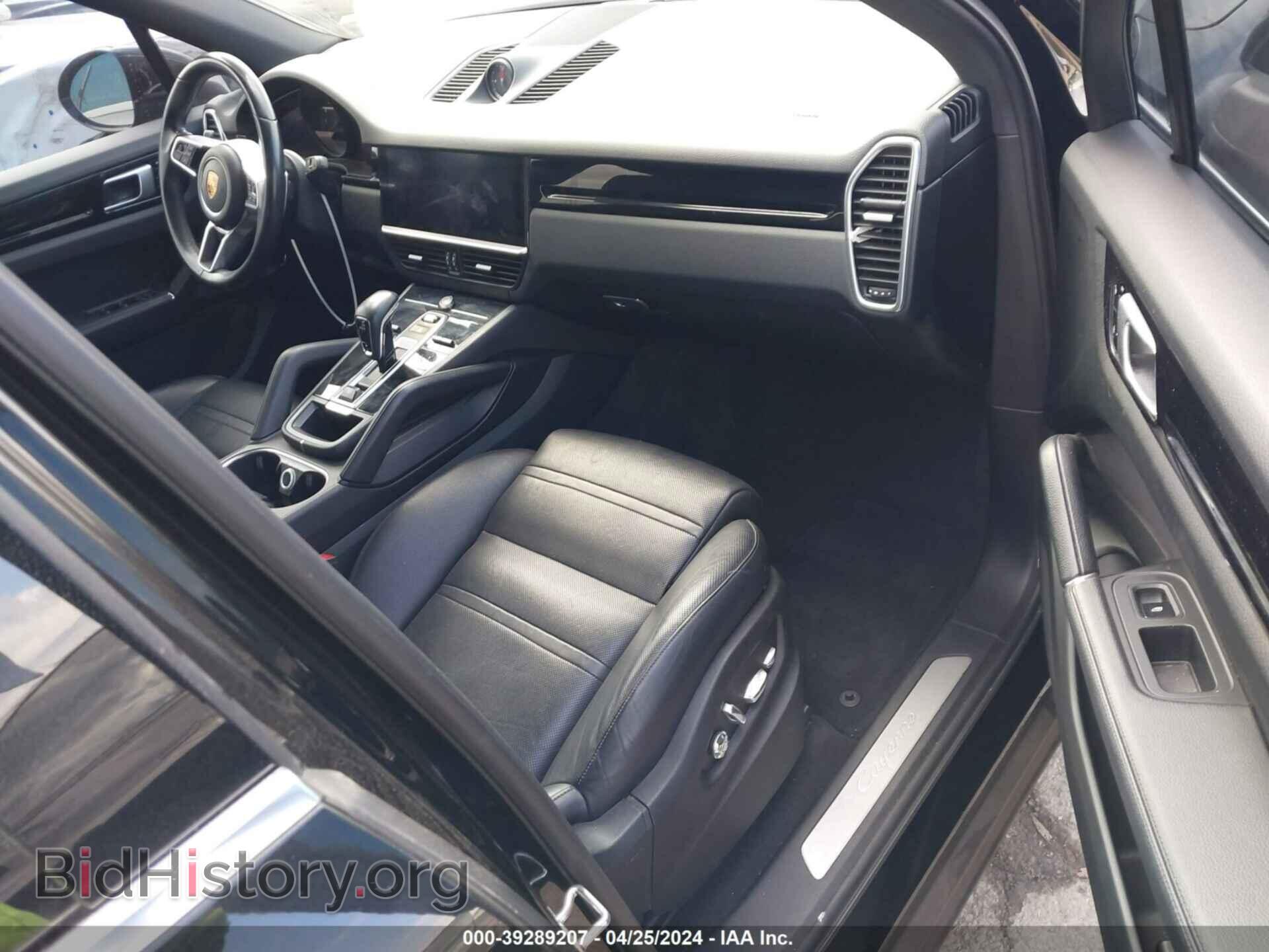 2019 PORSCHE CAYENNE - VIN: WP1AA2AY8KDA06060 - Photo 5