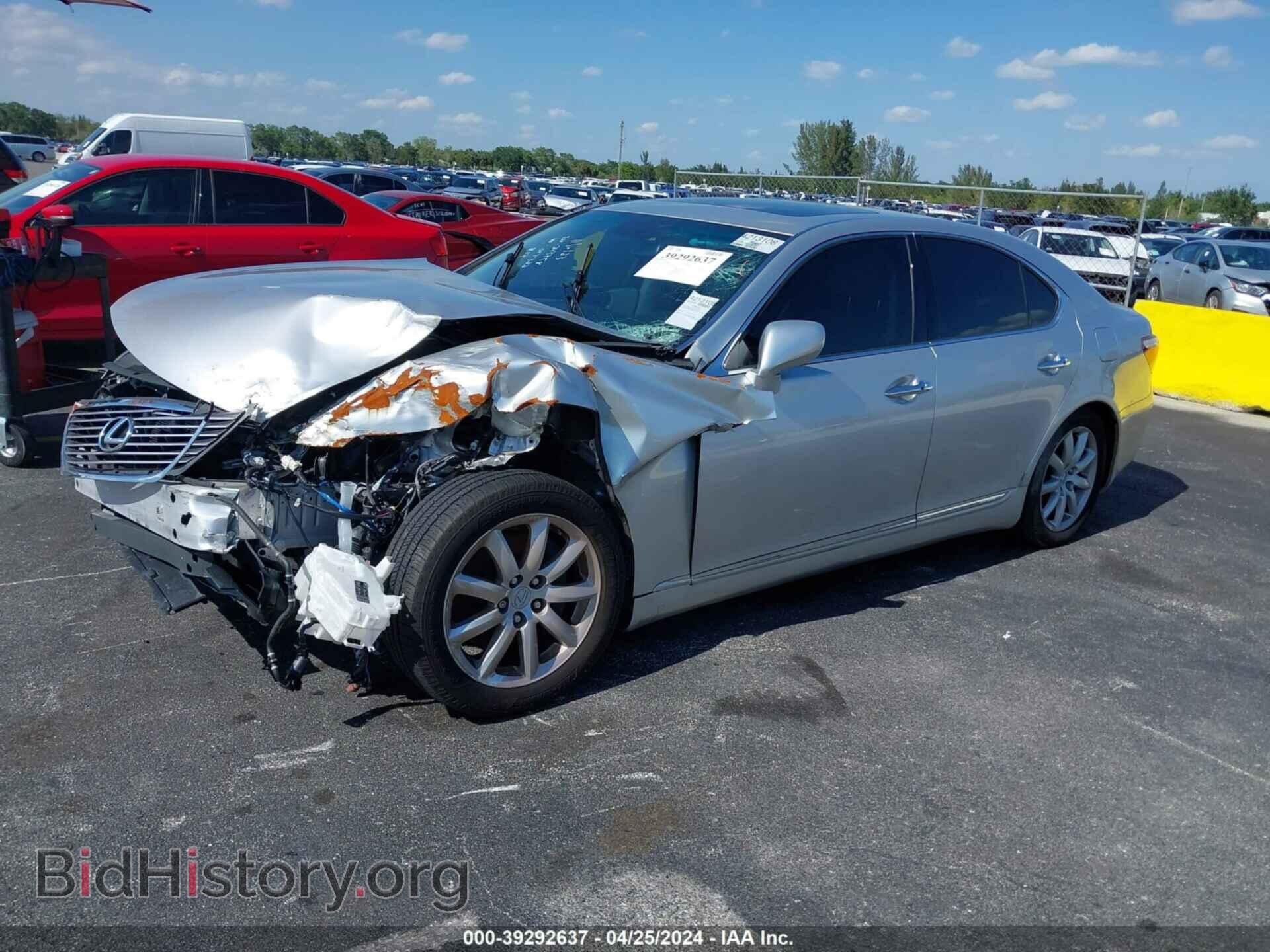 2007 LEXUS LS 460 - VIN: JTHBL46F275017722 - Фото 2