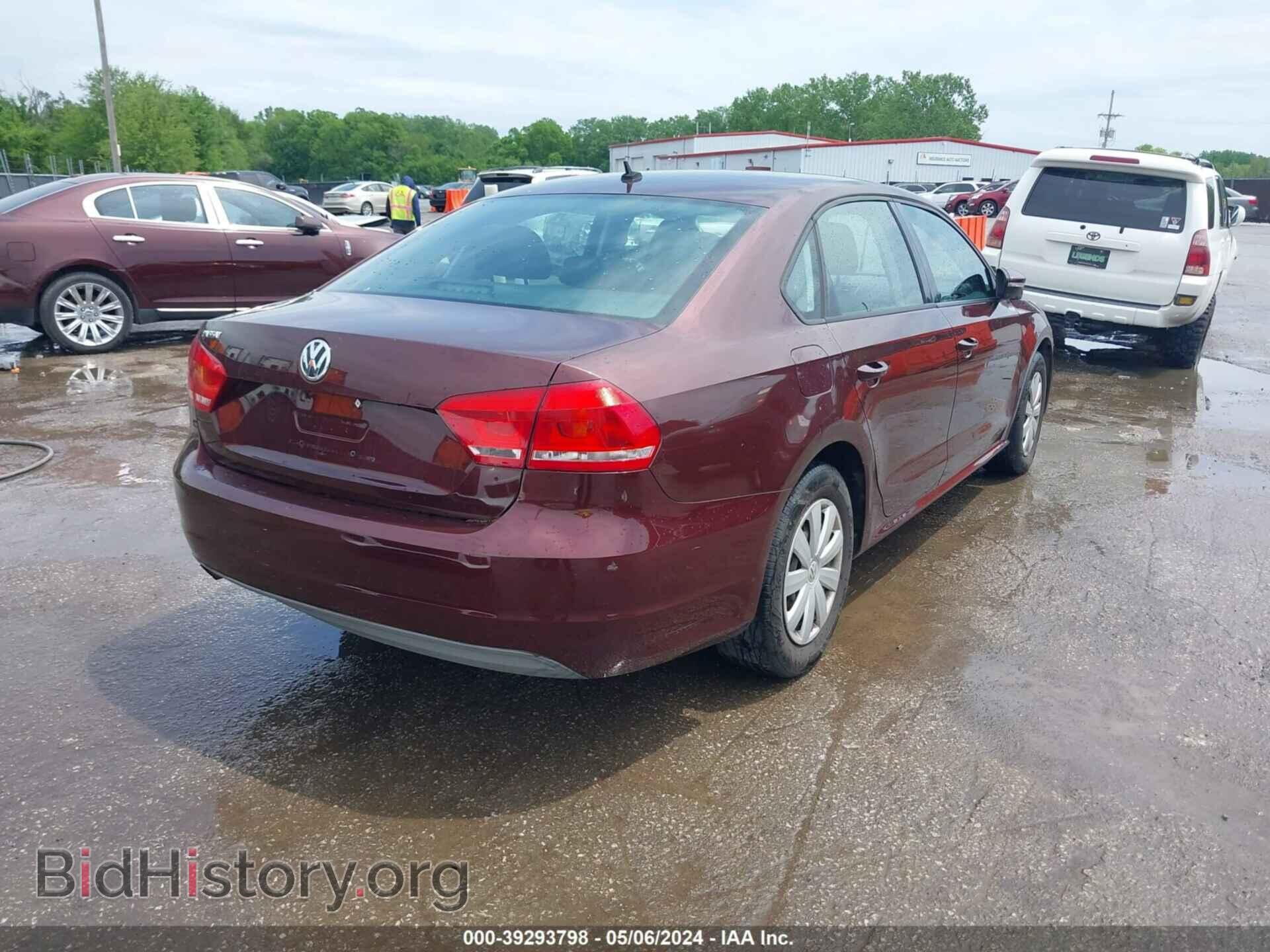 2012 VOLKSWAGEN PASSAT - VIN: 1VWAP7A34CC073406 - Фото 4