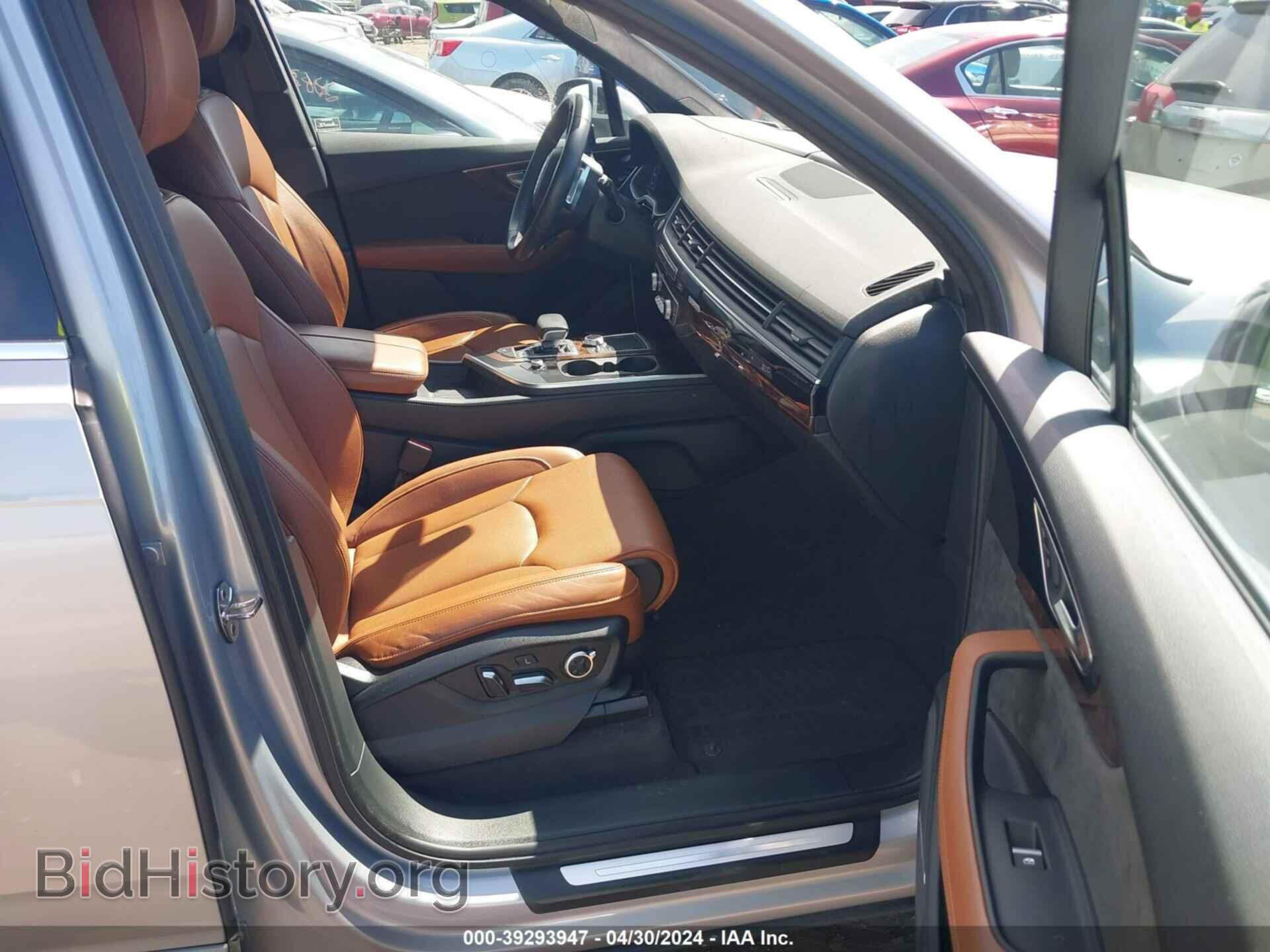 2018 AUDI Q7 - VIN: WA1VAAF77JD046491 - Фото 5