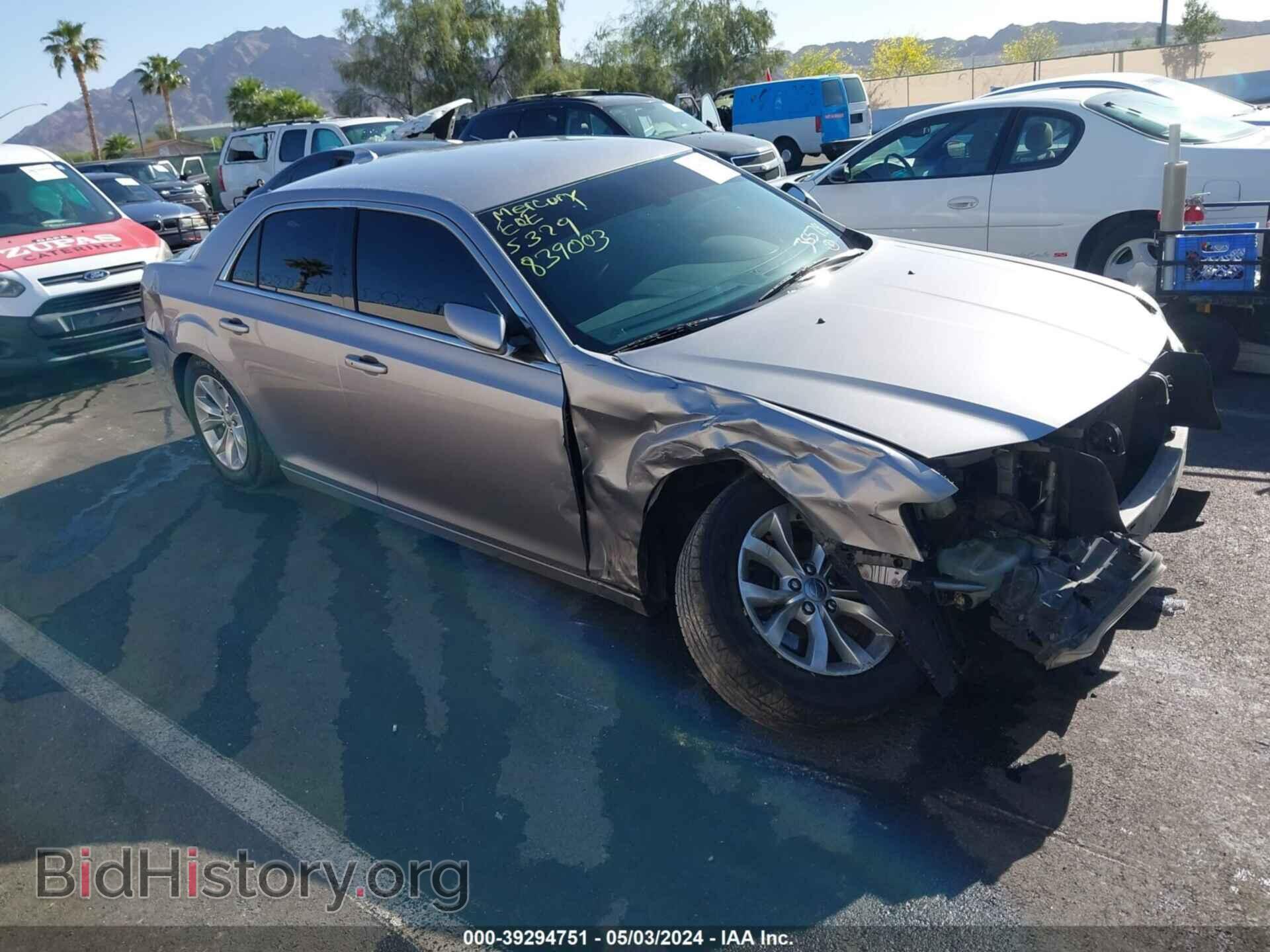 Photo 2C3CCAAG8FH930811 - CHRYSLER 300 2015