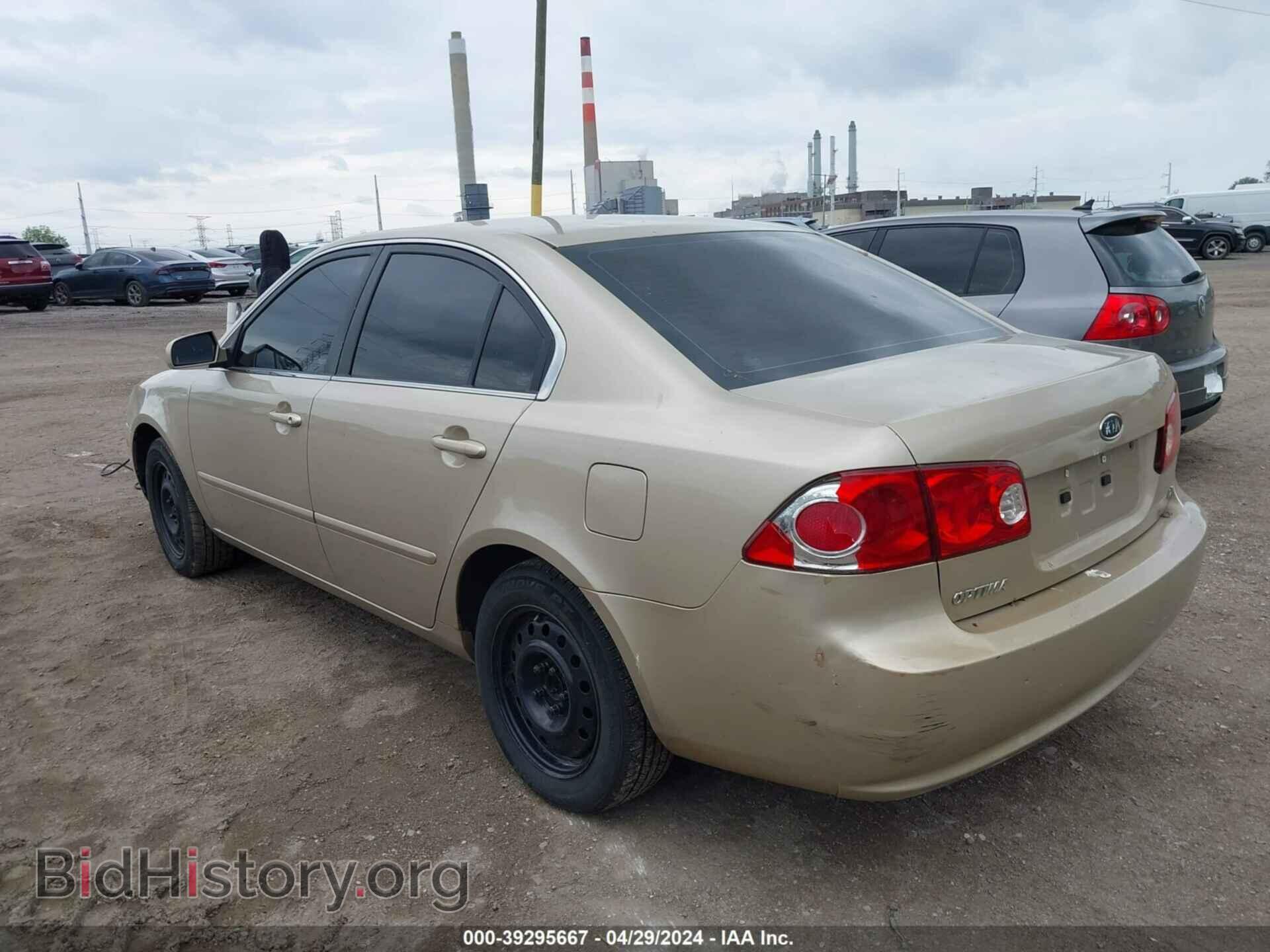 2008 KIA OPTIMA - VIN: KNAGE123785174298 - Photo 3