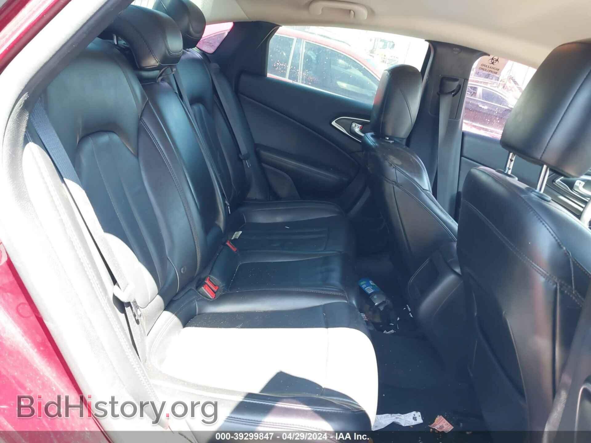 2017 CHRYSLER 200 - VIN: 1C3CCCABXHN511868 - Фото 8