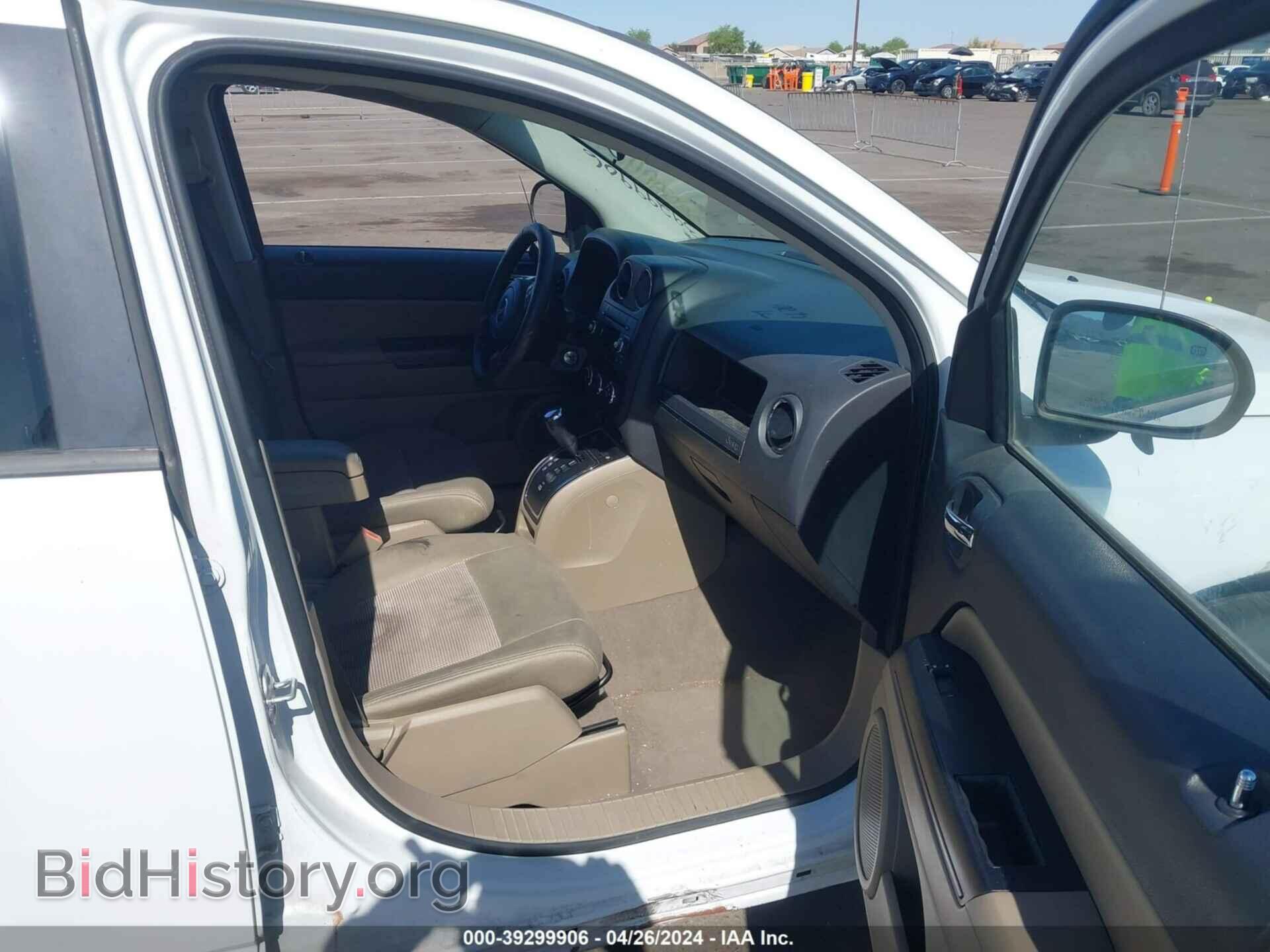 2011 JEEP COMPASS - VIN: 1J4NT1FA0BD138355 - Фото 5