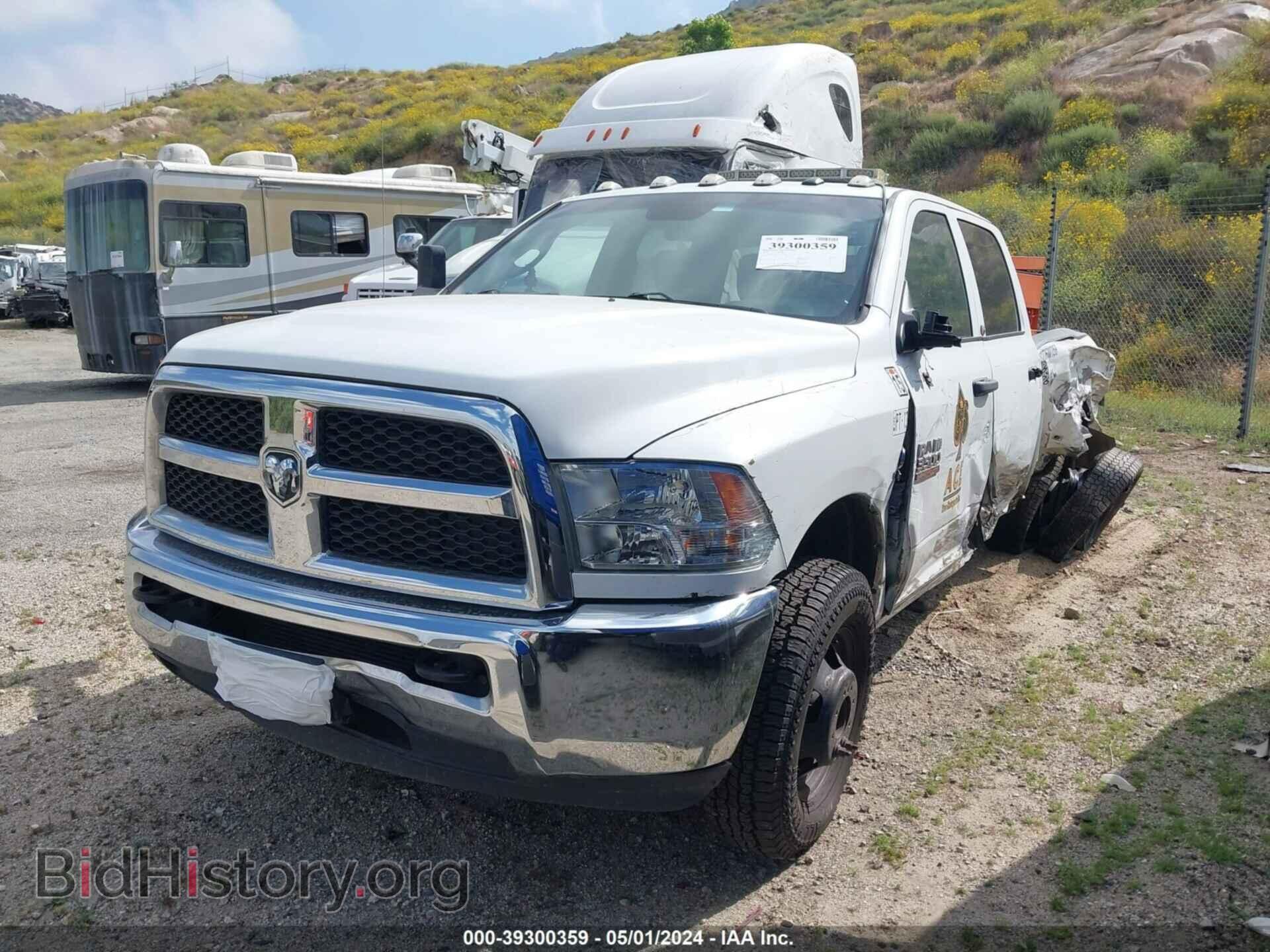2018 RAM 3500 - VIN: 3C63RRGL1JG299848 - Фото 2