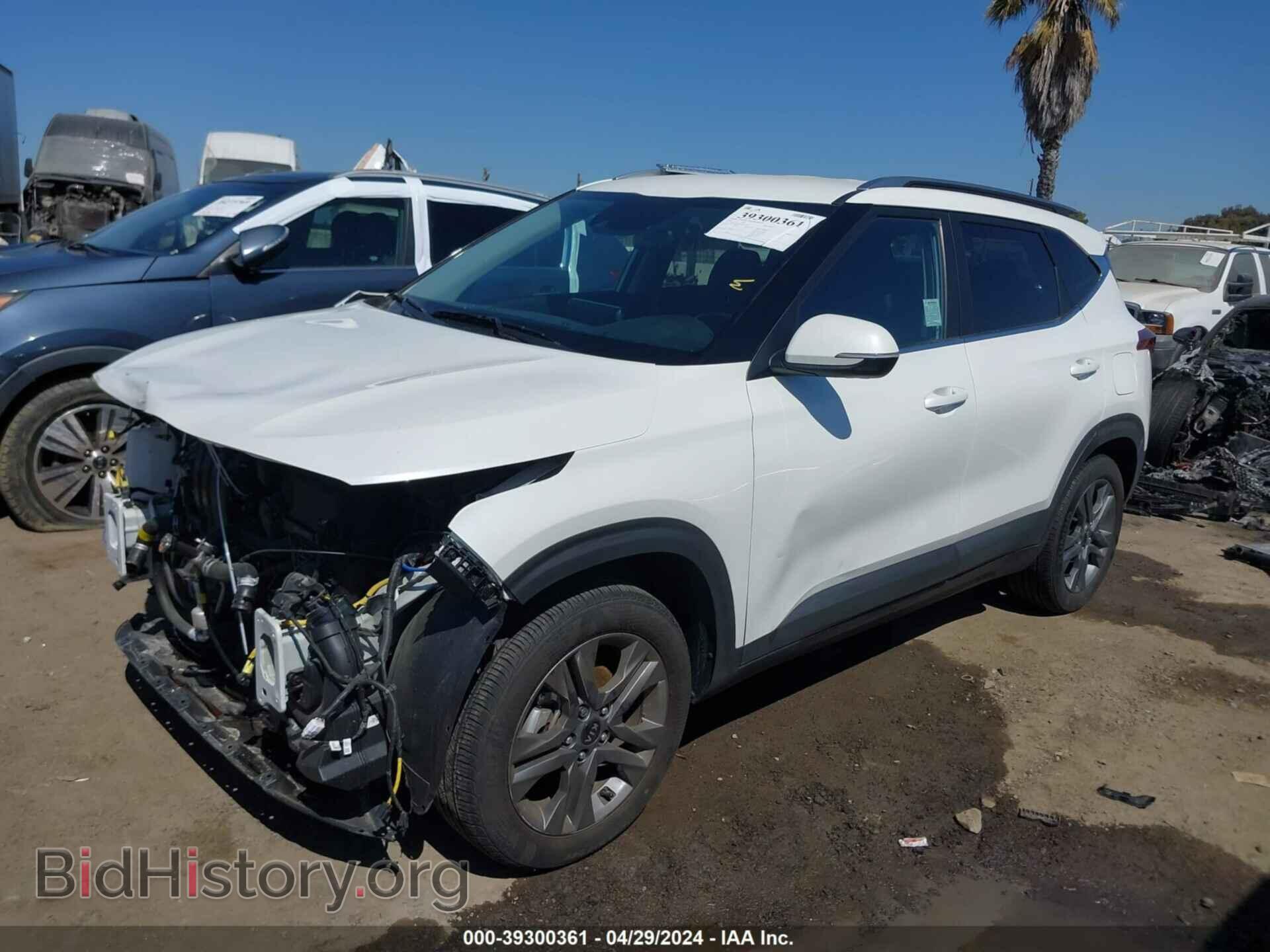2021 KIA SELTOS - VIN: KNDEU2AA3M7173389 - Фото 2
