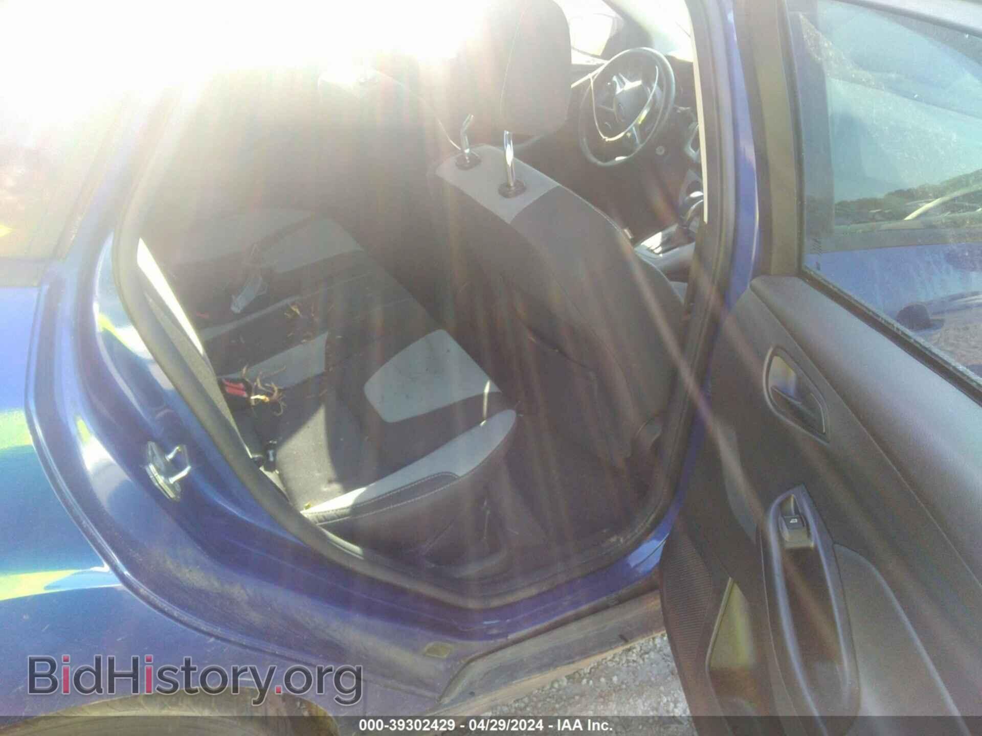 2012 FORD FOCUS - VIN: 1FAHP3F20CL276633 - Photo 8