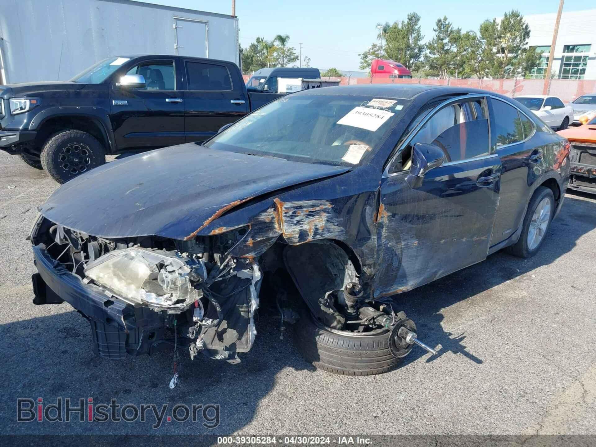 2013 LEXUS ES 300H - VIN: JTHBW1GGXD2024928 - Photo 2