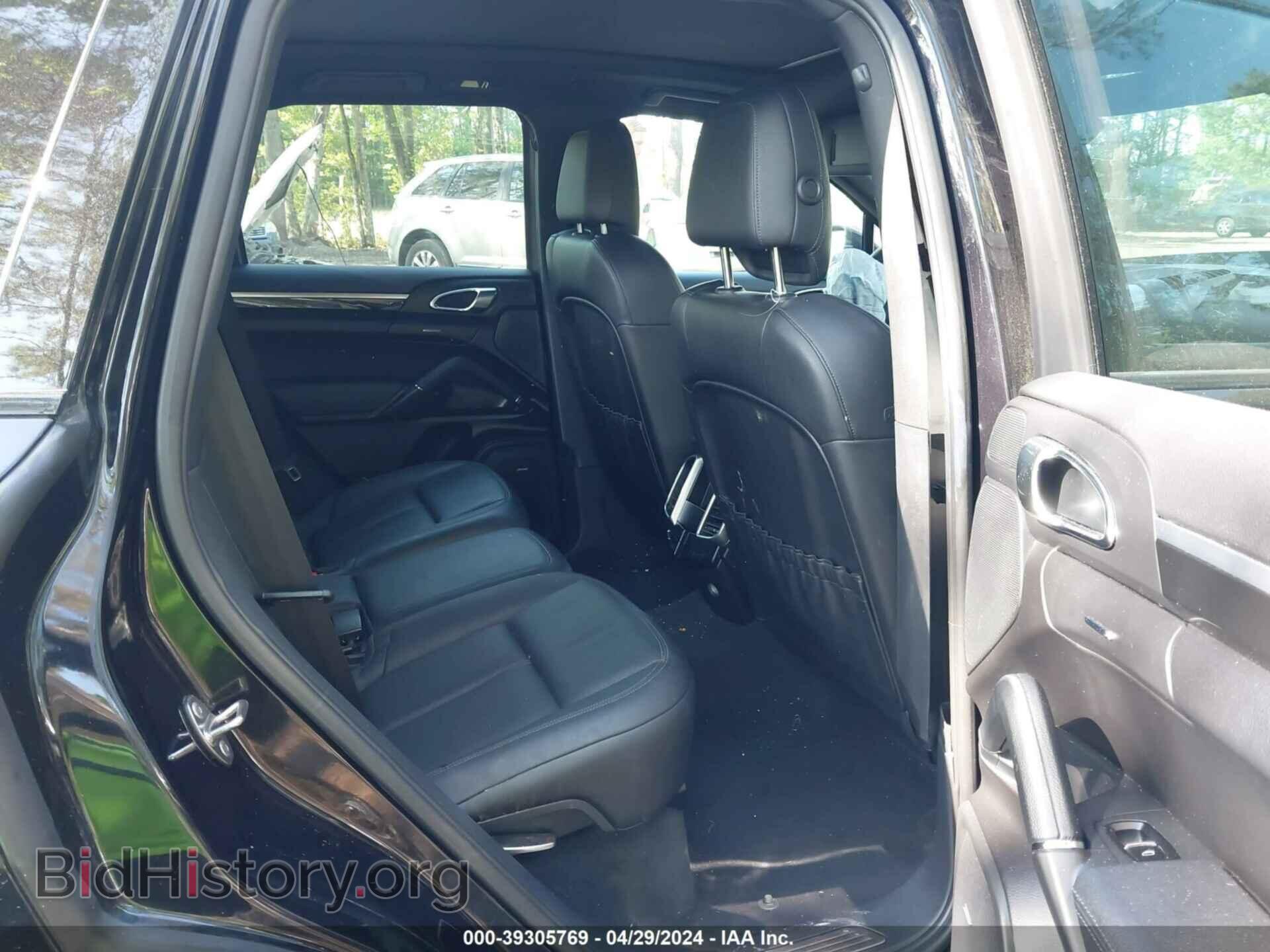 2012 PORSCHE CAYENNE - VIN: WP1AB2A23CLA42805 - Photo 8