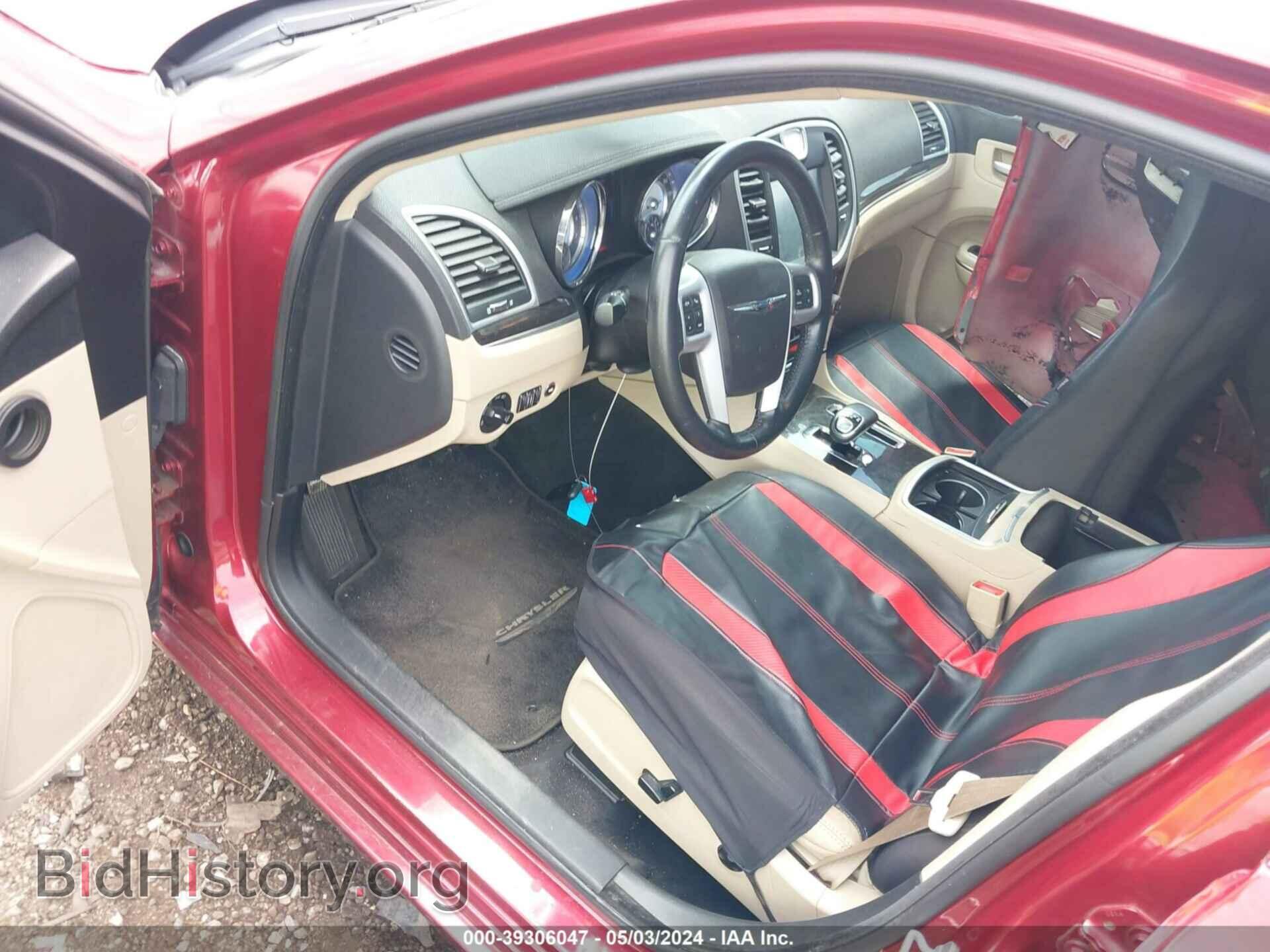 2014 CHRYSLER 300 - VIN: 2C3CCAAG7EH181174 - Фото 5