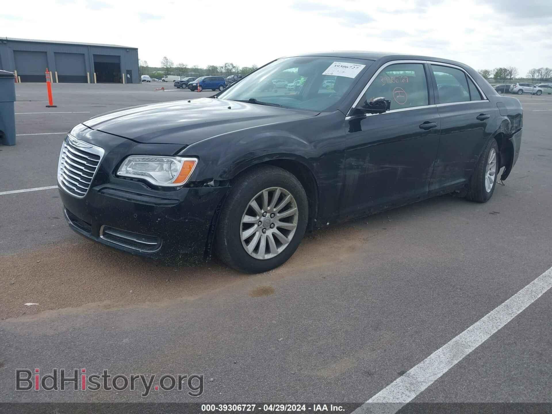 2014 CHRYSLER 300 - VIN: 2C3CCAAG8EH253984 - Фото 2
