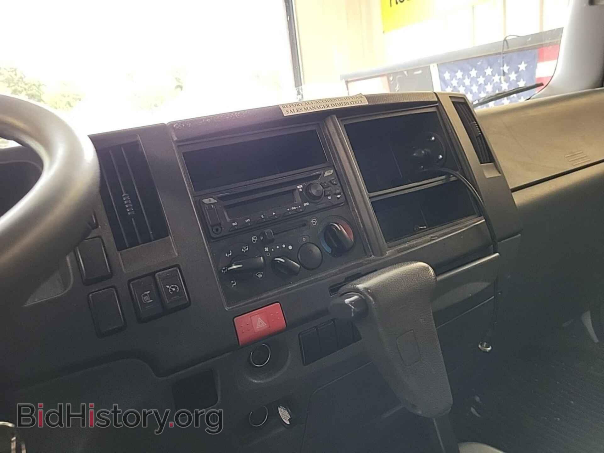 2019 ISUZU NPR HD - VIN: 54DC4W1B2KS802136 - Photo 2