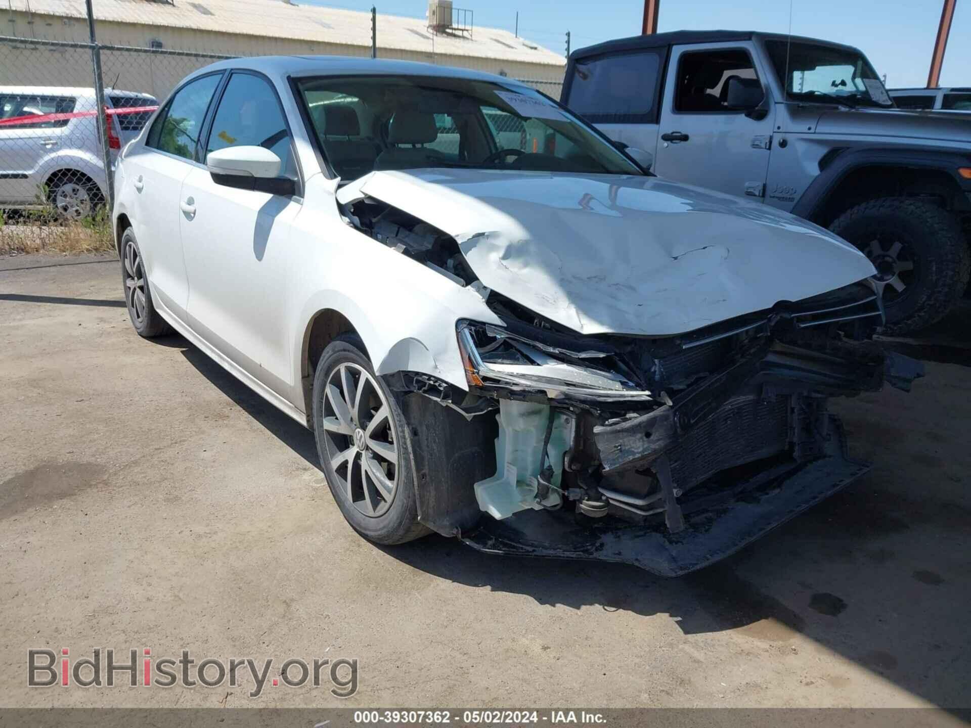 Фотография 3VWDB7AJ2HM237462 - VOLKSWAGEN JETTA 2017