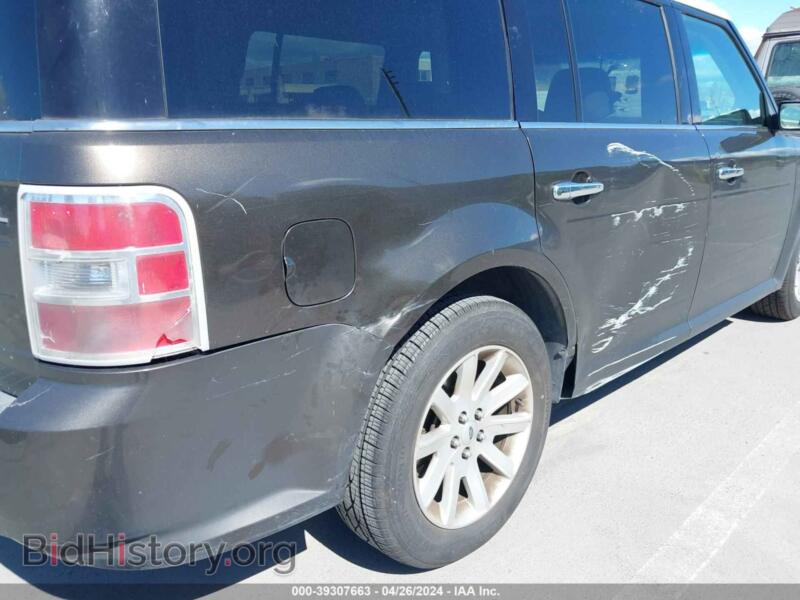 2011 Ford FLEX (VIN 2FMGK5CC9BBD04968) — photo 6 of 11