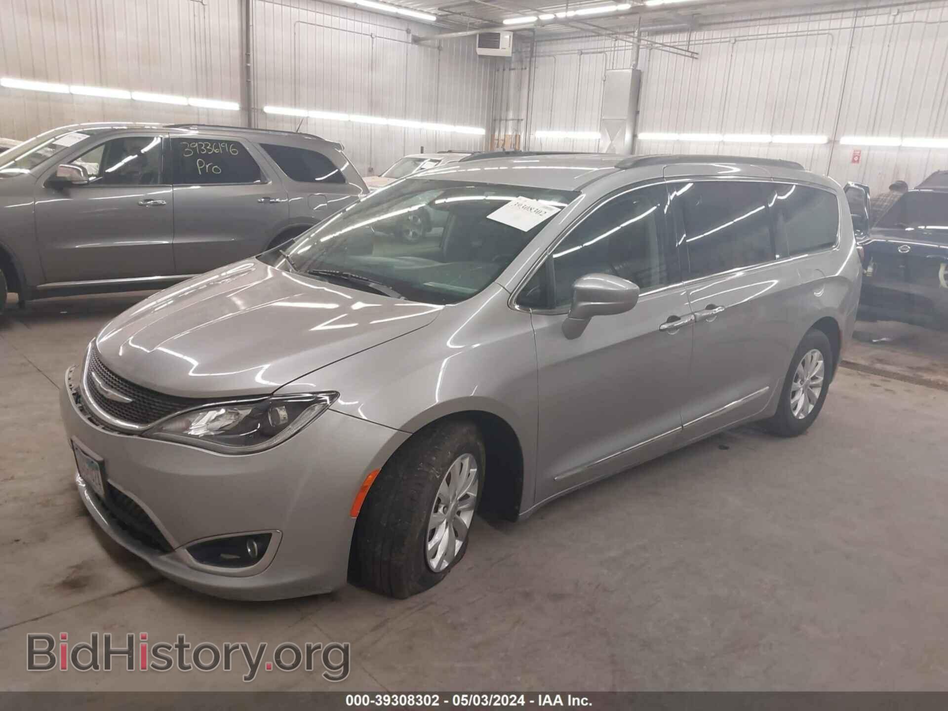 2017 CHRYSLER PACIFICA - VIN: 2C4RC1BG8HR794293 - Фото 2